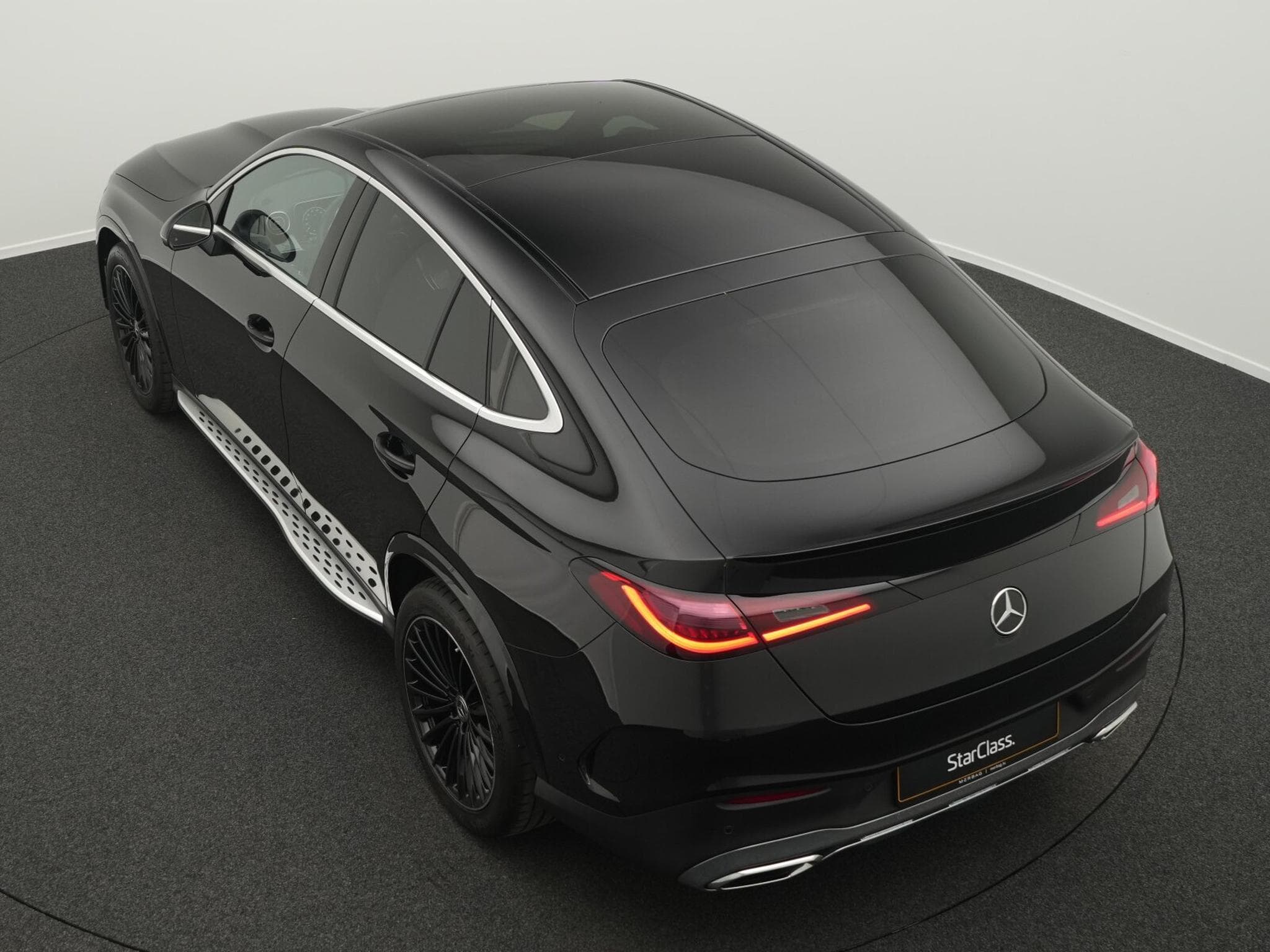 Mercedes GLC 300 4M Cpe (2023) - Photo 13