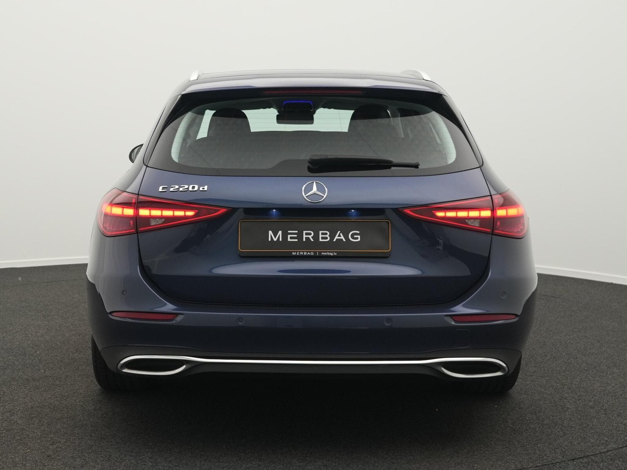 Mercedes C 220 d T. Avantgarde LED+Kamera+AHK+Totw+MBUX (2023) - Foto 4