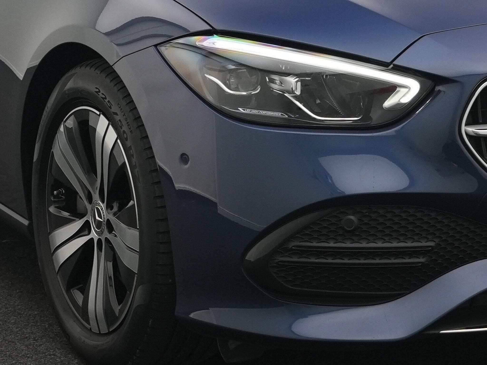 Mercedes C 220 d T. Avantgarde LED+Kamera+AHK+Totw+MBUX (2023) - Foto 9