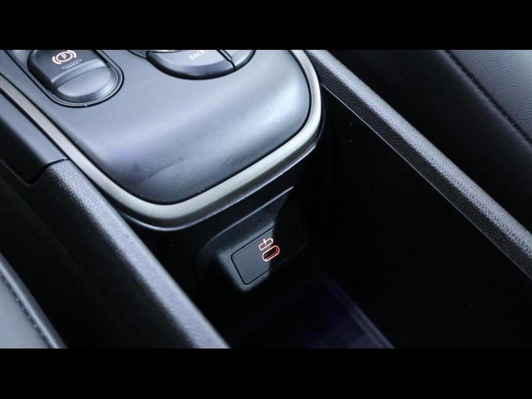 MINI Countryman 1.5 136 Steptronic (2022) - Foto 34