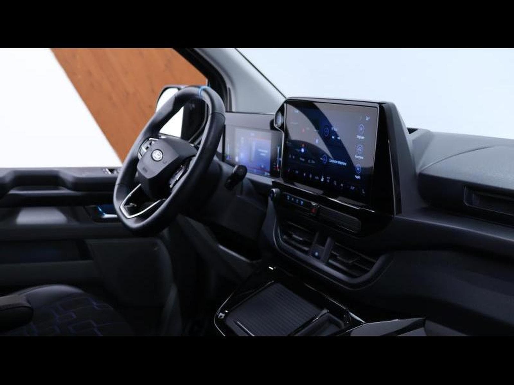 Ford Transit MS-RT double cabine 2.0 Eco blue 170ch (2025) - Photo 16