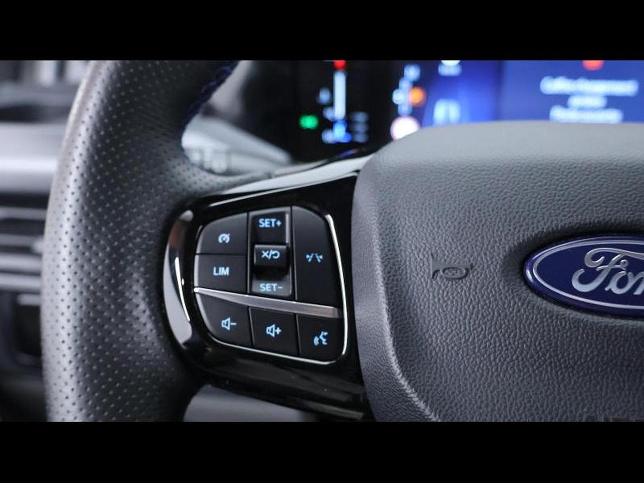 Ford Transit MS-RT double cabine 2.0 Eco blue 170ch (2025) - Photo 31