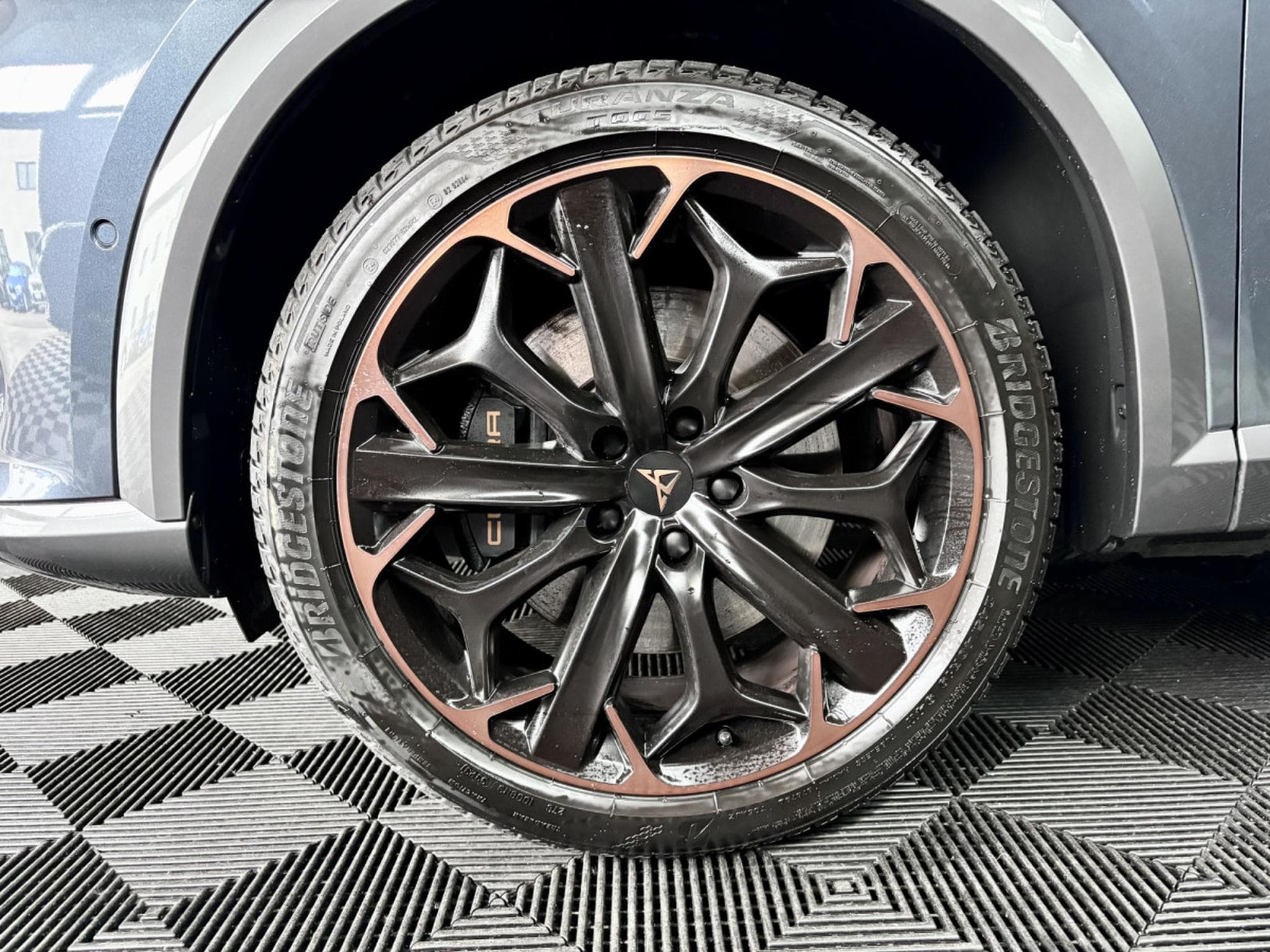 Cupra Formentor VZ 245CV PHEV eHybrid DSG6 * CUIR* 360° * PANO* ATTELAGE* (2023) - Photo 19