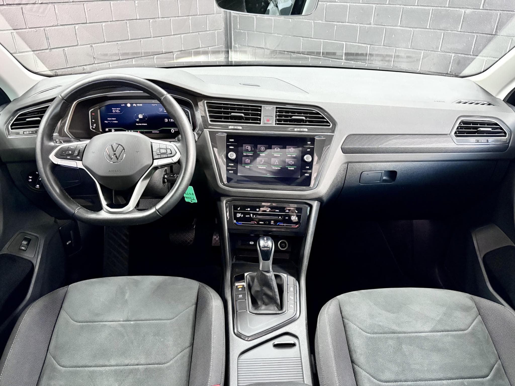 VW Tiguan Elegance 2.0 TDI 150CV DSG7 *PANO* MATRIX *ACC * (2022) - Foto 9