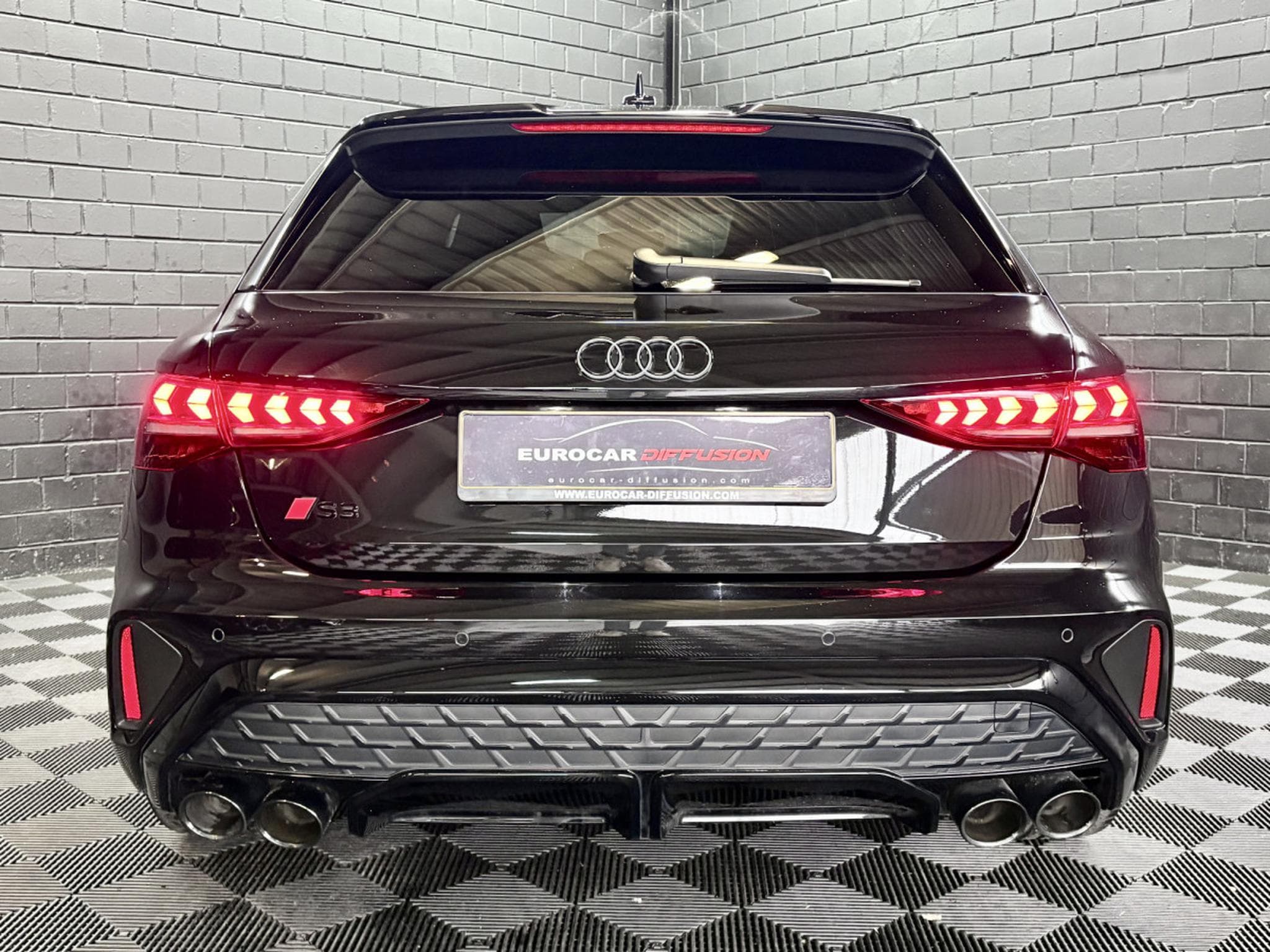 Audi S3 S3 Sportback Quattro 2.0 TFSI 333 CV * MATRIX * BLACK PACK * (2025) - Foto 5