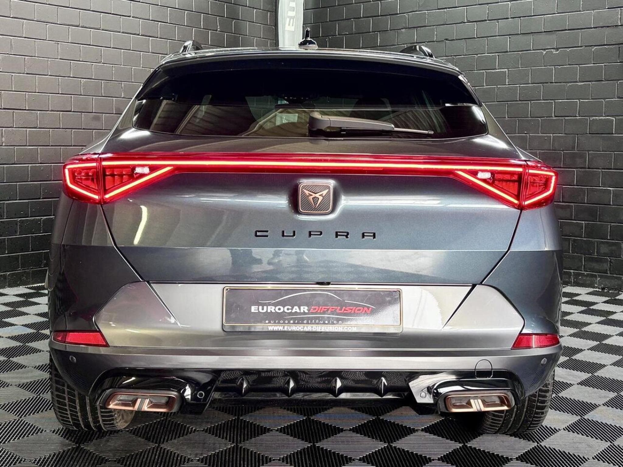 Cupra Formentor VZ 245CV PHEV eHybrid DSG6  *ACC* CAM* (2023) - Photo 5