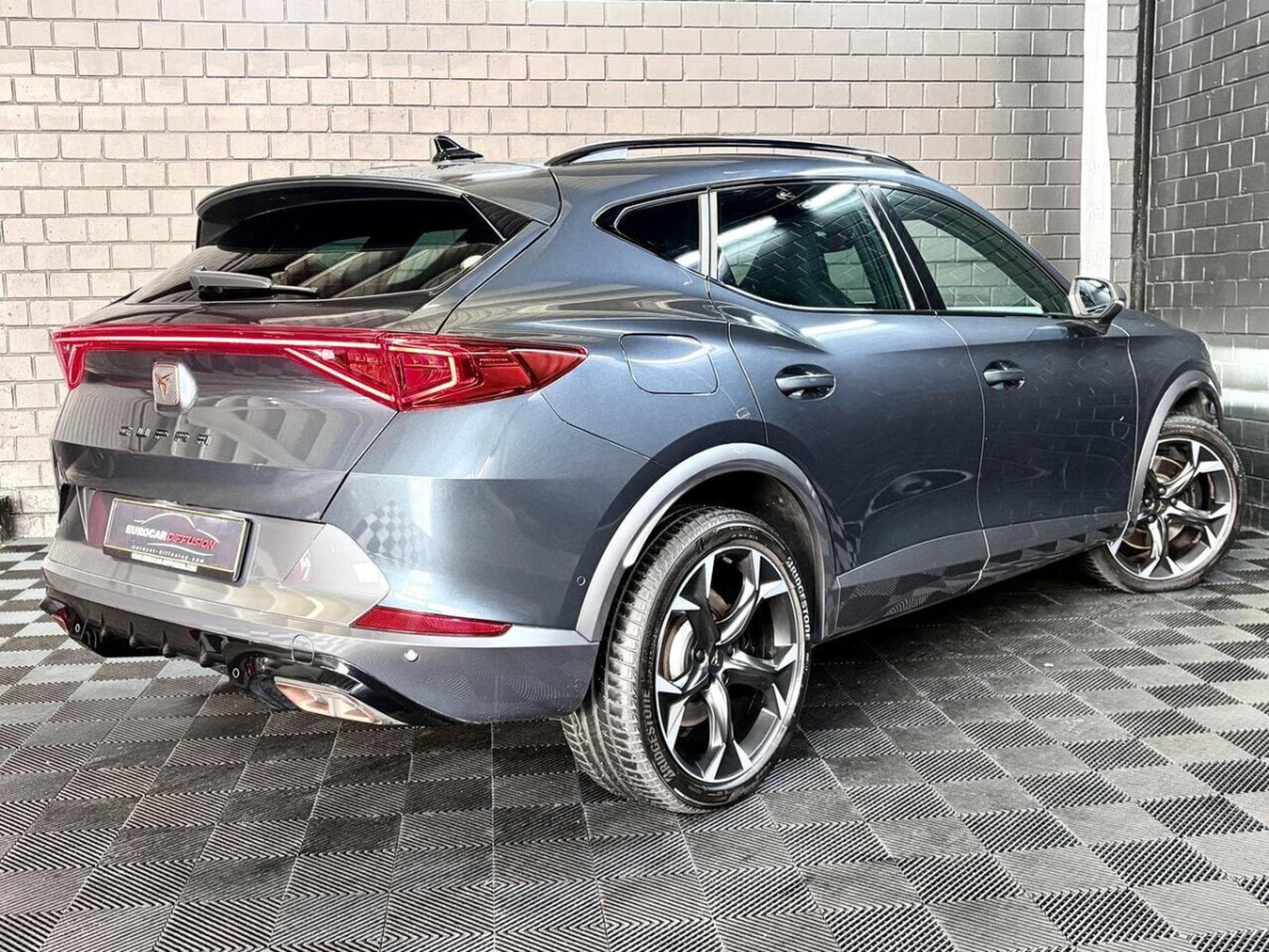 Cupra Formentor VZ 245CV PHEV eHybrid DSG6  *ACC* CAM* (2023) - Photo 6