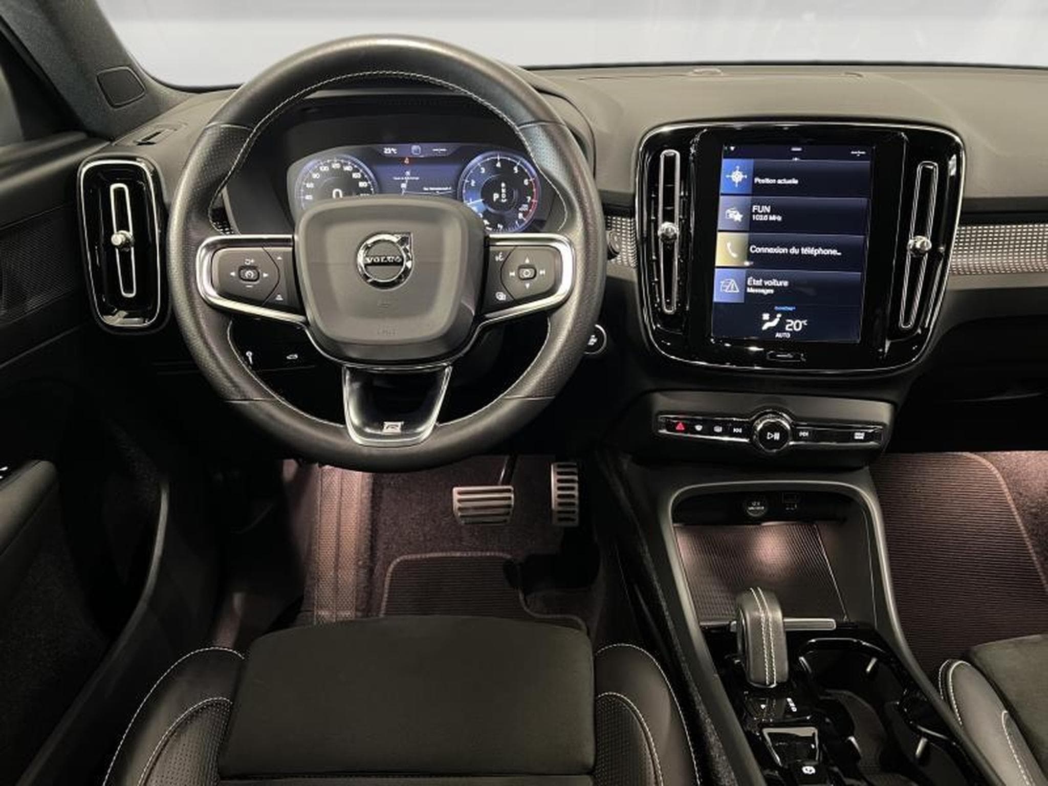 Volvo XC40 R-Design (2020) - Foto 11