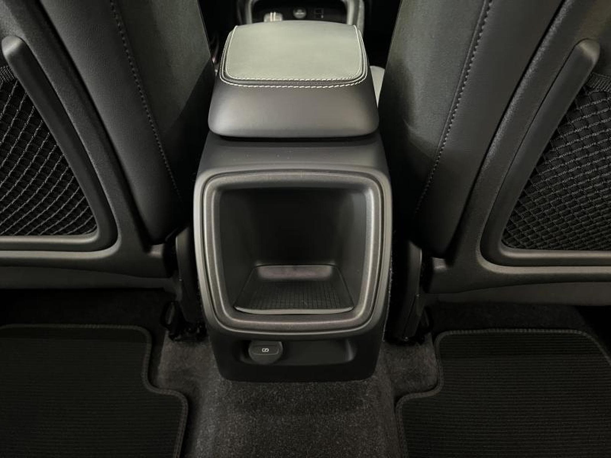 Volvo XC40 R-Design (2020) - Foto 19