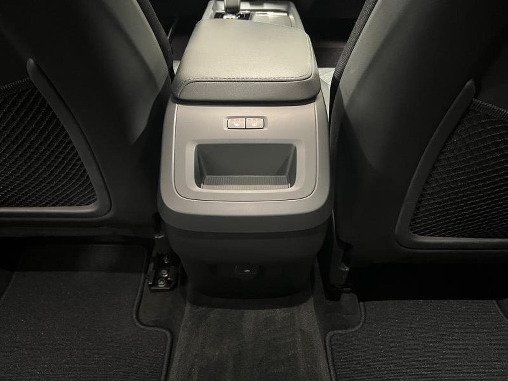 Volvo XC60 Core (2024) - Foto 19