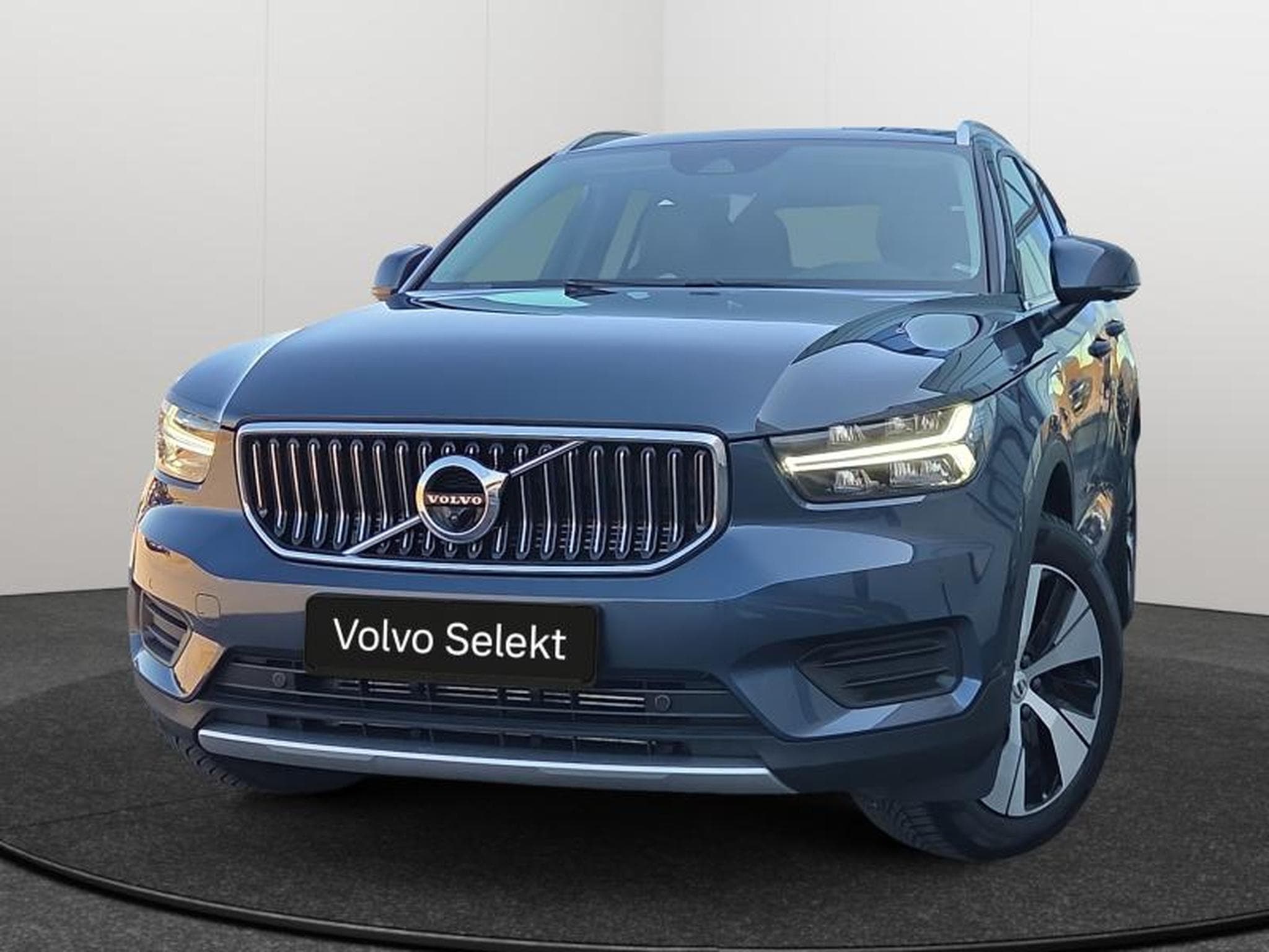 Volvo XC40 T4 plug-in Inscription Express (2022) - Foto 1