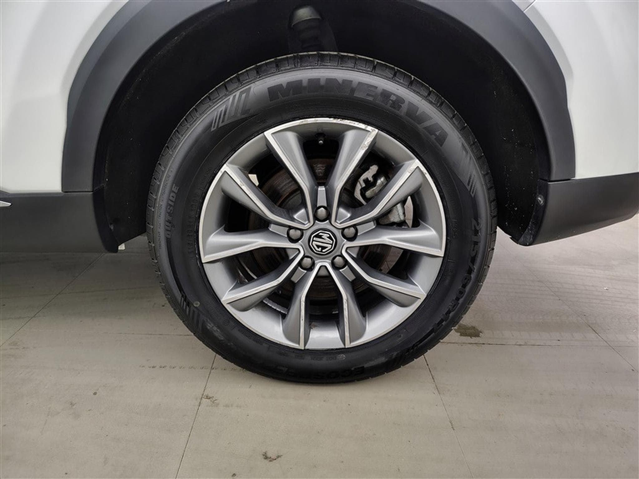 MG HS 1.5 T-GDi 160cv BVA Comfort NAVI / FULL LED / CUIR / CAMERA (2024) - Foto 6