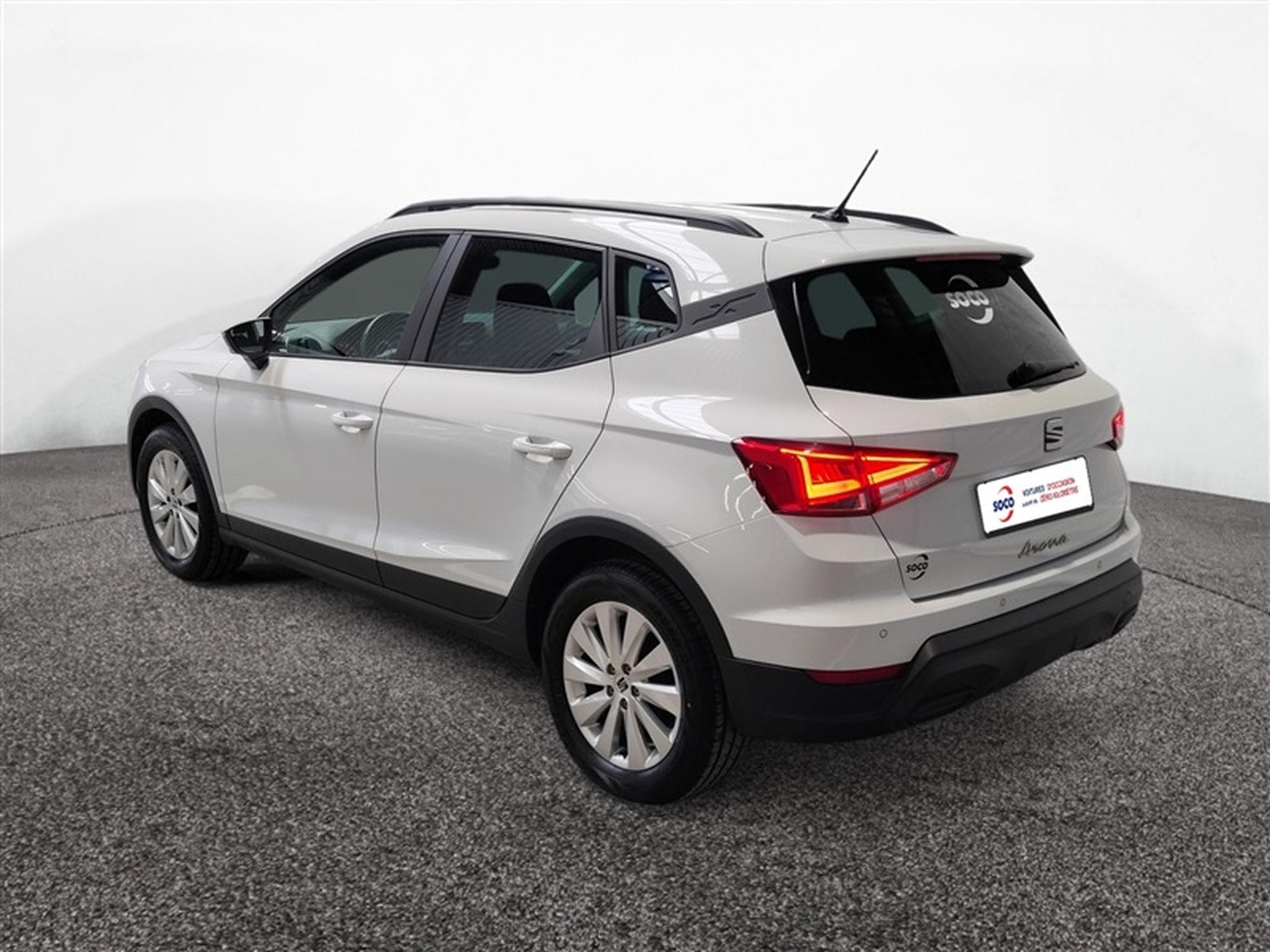 Seat Arona 1.0 TSI Style (2022) - Foto 2