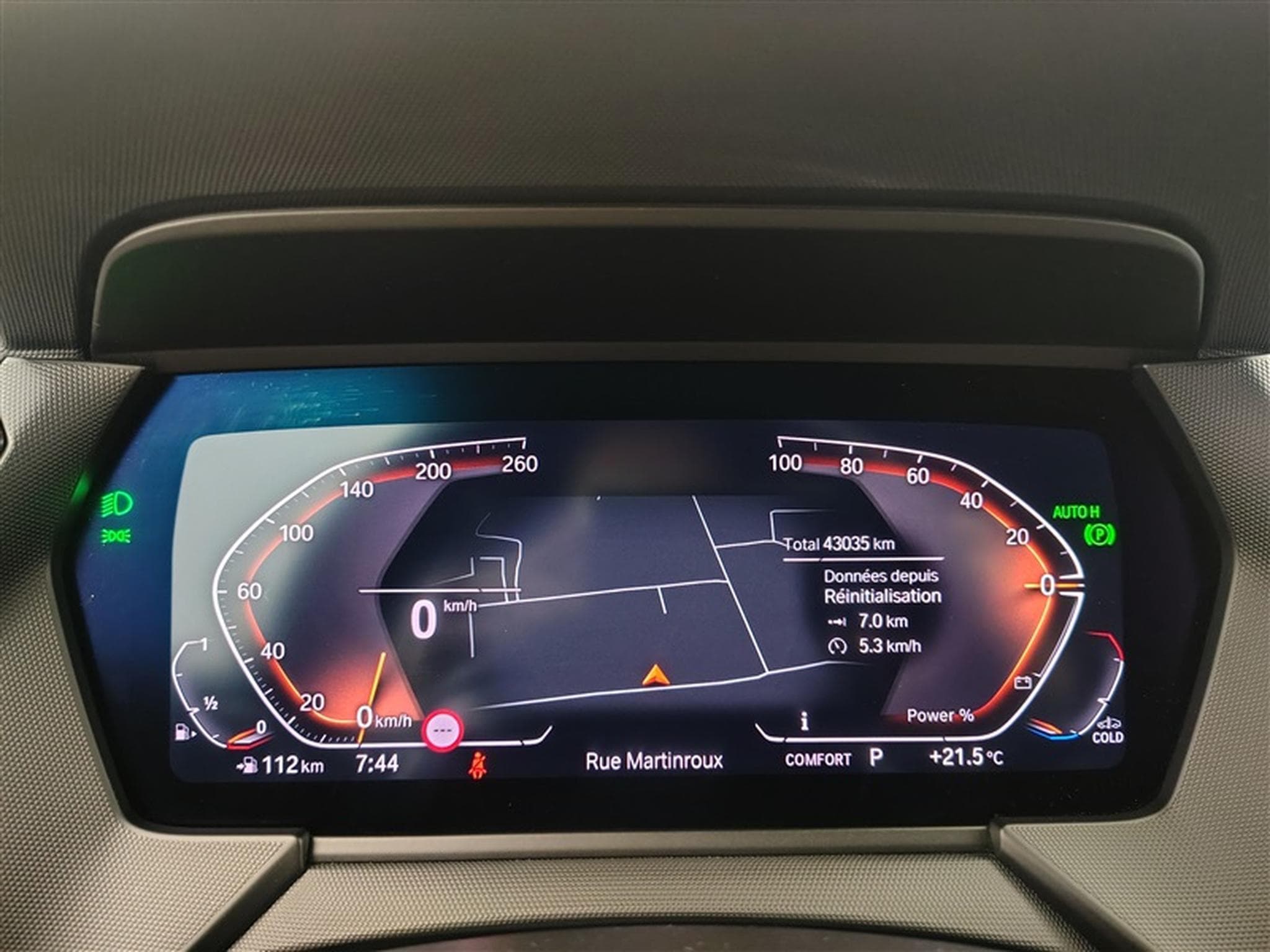 BMW 118 iA OPF PACK M NAVI/CARPLAY/PDC AV-AR (2023) - Foto 10