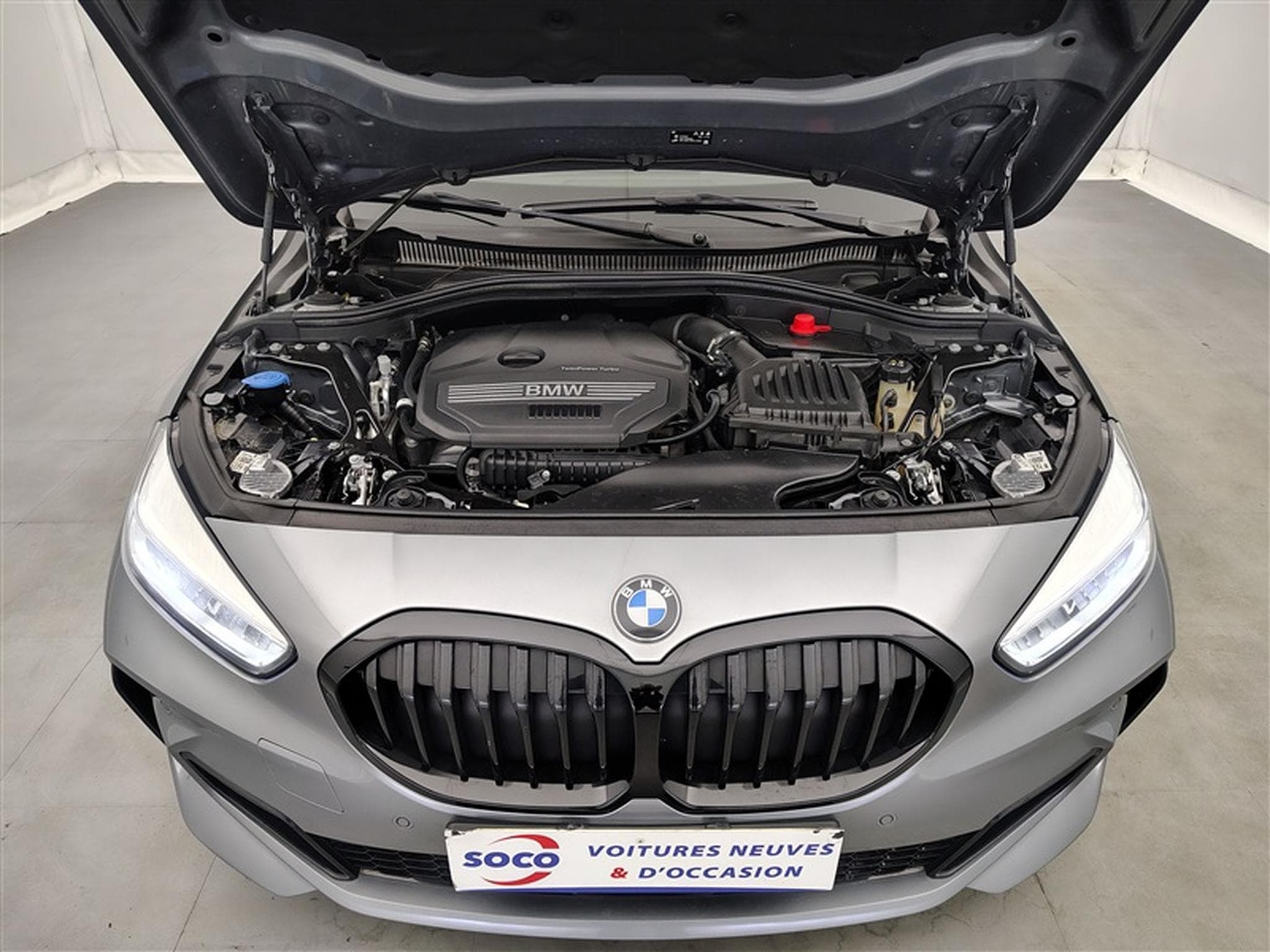 BMW 118 iA OPF PACK M NAVI/CARPLAY/PDC AV-AR (2023) - Foto 19