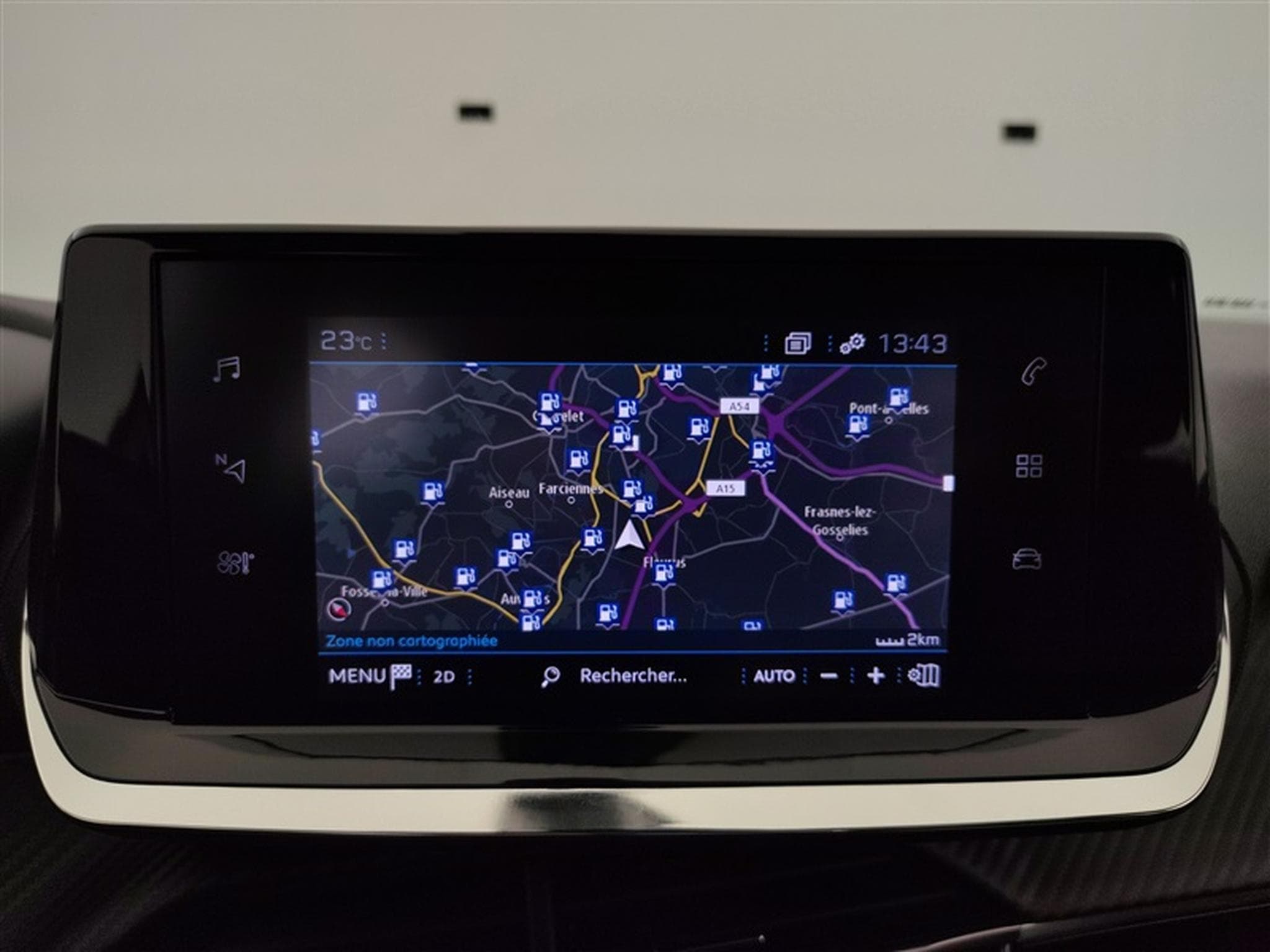Peugeot 2008 1.2 PureTech 100cv Active Pack NAVI / CARPLAY / ALU / PDC (2022) - Foto 10