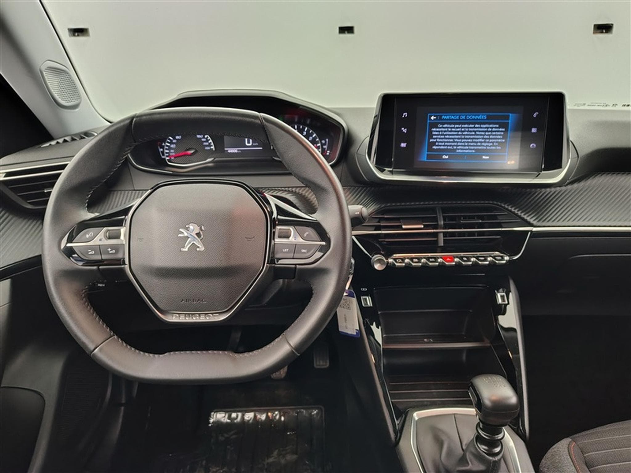 Peugeot 2008 1.2 PureTech 100cv Active Pack NAVI / CARPLAY / ALU / PDC (2022) - Foto 8