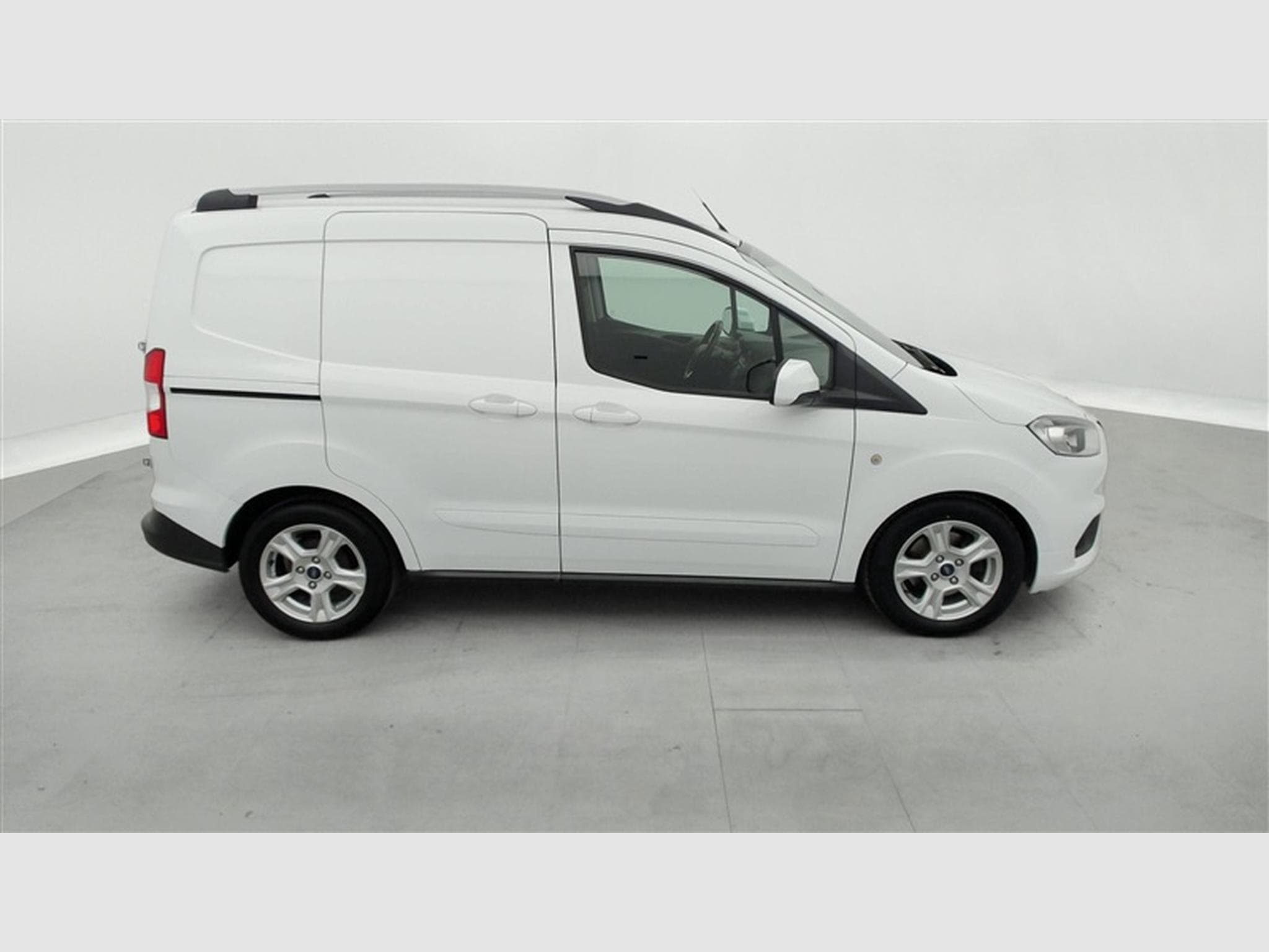 Ford Transit 1.5 TDCi Trend (2019) - Foto 24