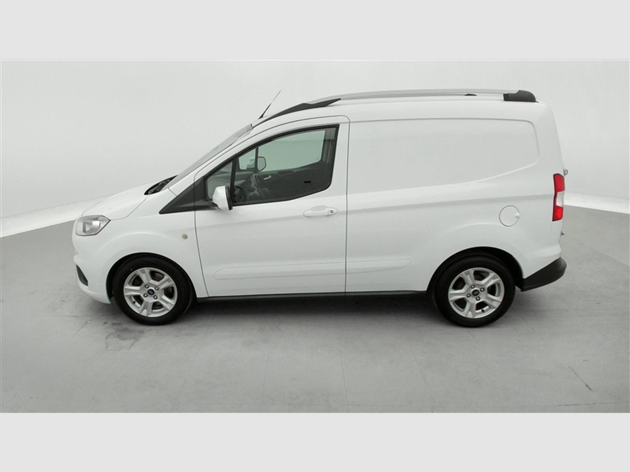 Ford Transit 1.5 TDCi Trend (2019) - Foto 3