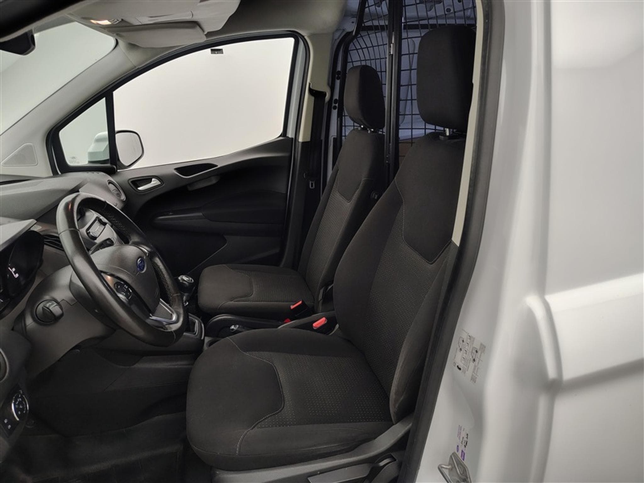Ford Transit 1.5 TDCi Trend (2019) - Foto 7