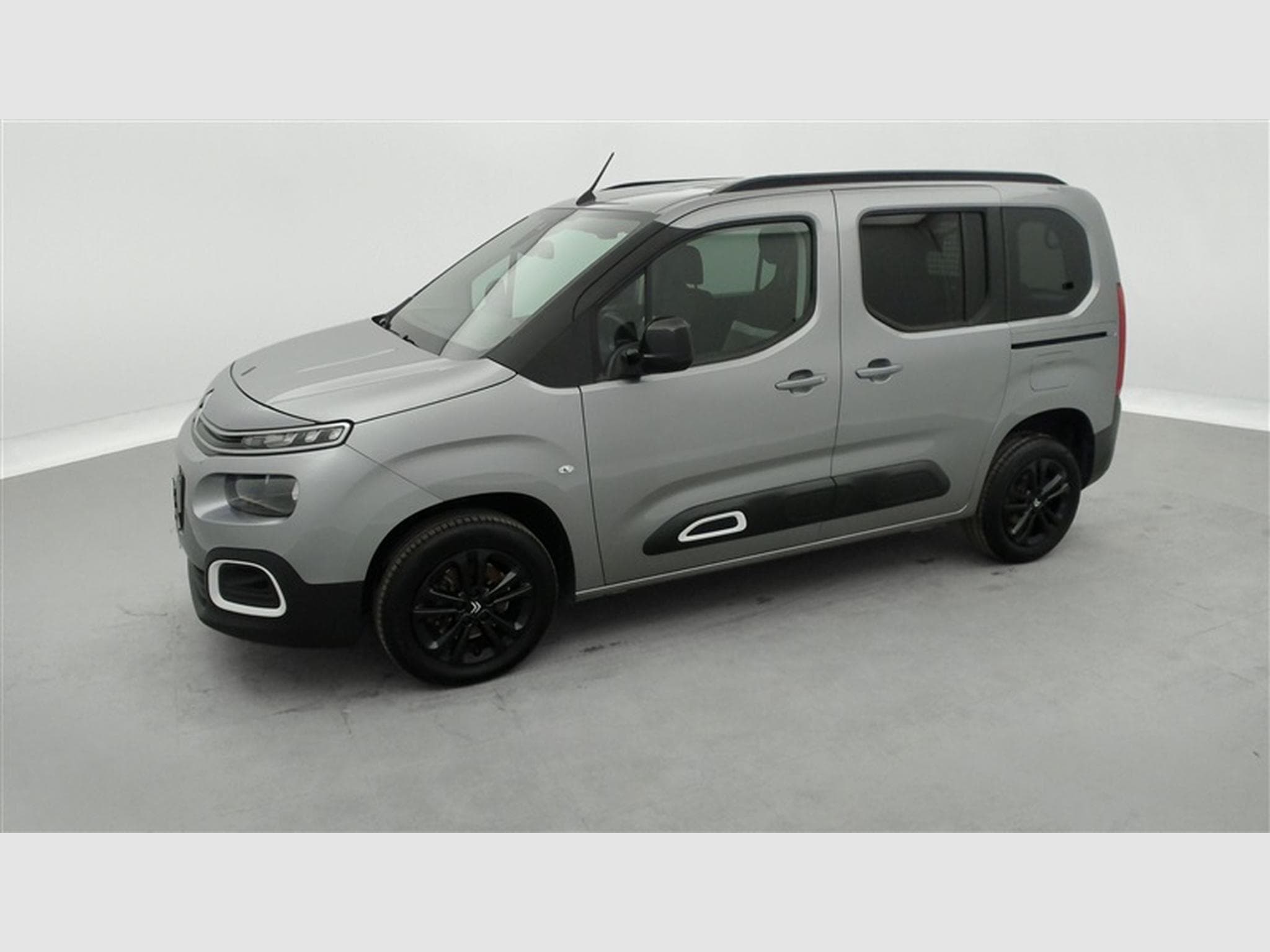 Citroen Berlingo 1.2 PureTech M Light 5PL (2024) - Foto 22