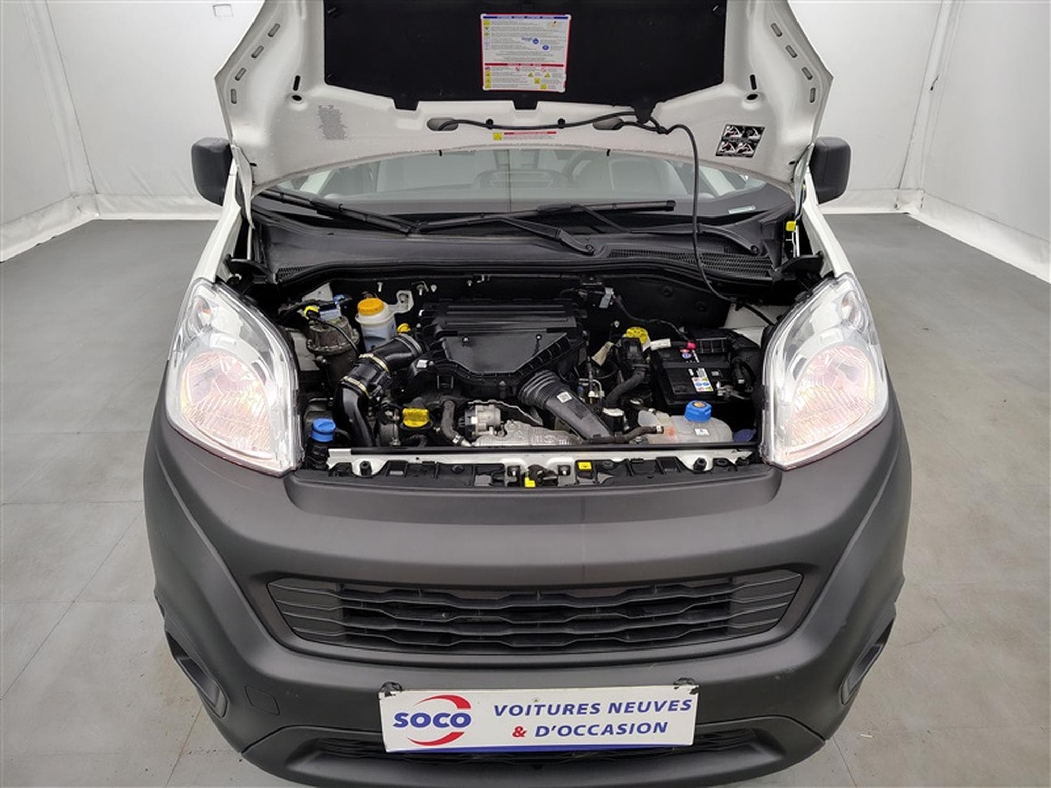 Fiat Fiorino 1.3 Multijet 95Cv Cargo CLIM (2023) - Photo 17