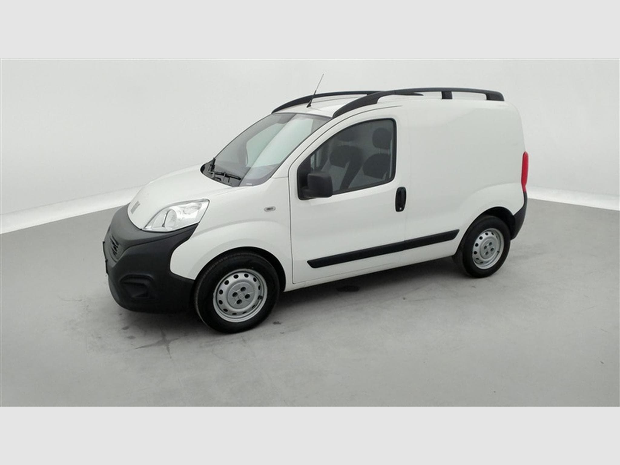 Fiat Fiorino 1.3 Multijet 95Cv Cargo CLIM (2023) - Photo 18