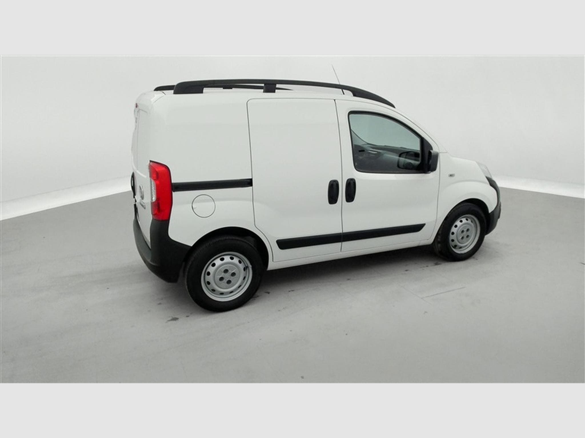 Fiat Fiorino 1.3 Multijet 95Cv Cargo CLIM (2023) - Photo 22