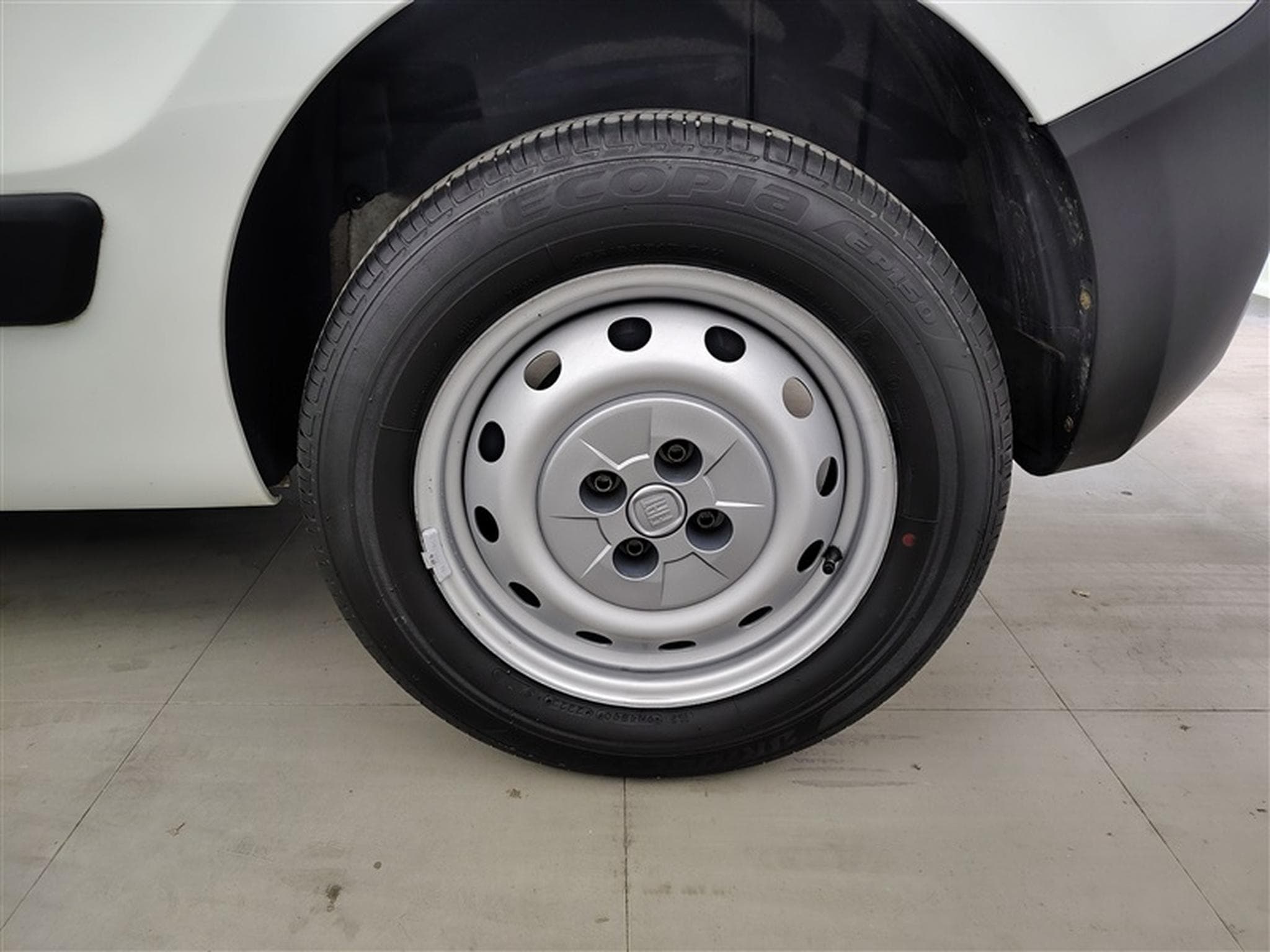 Fiat Fiorino 1.3 Multijet 95Cv Cargo CLIM (2023) - Photo 6