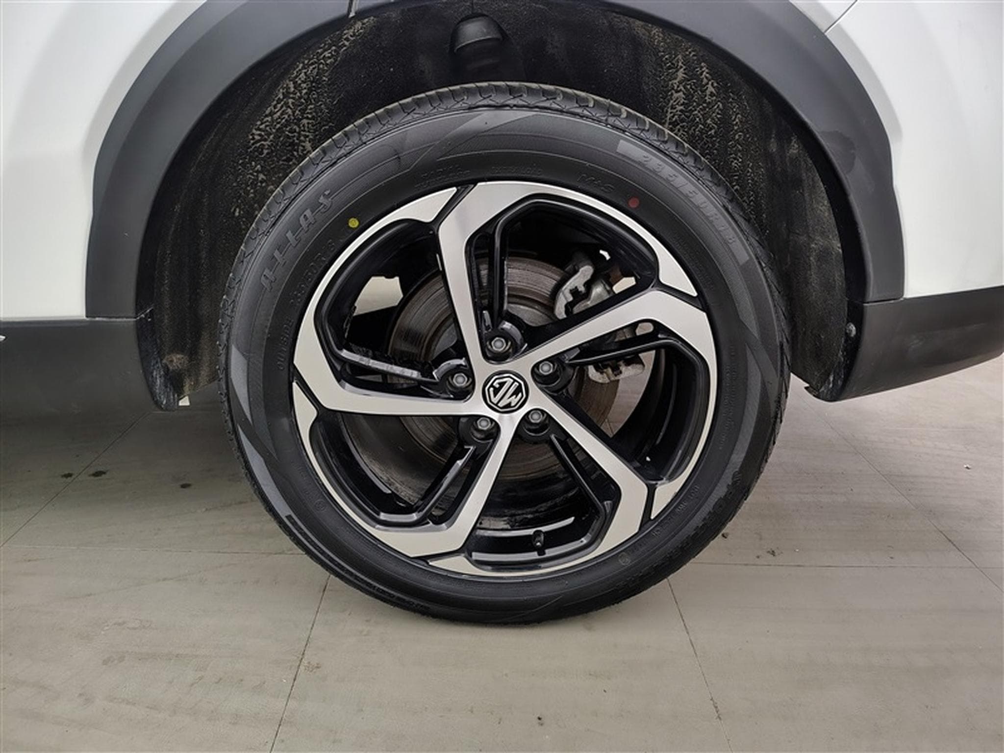 MG HS 1.5 T-GDi 160cv BVA Luxury NAVI / FULL LED / CUIR / PANO (2024) - Foto 6