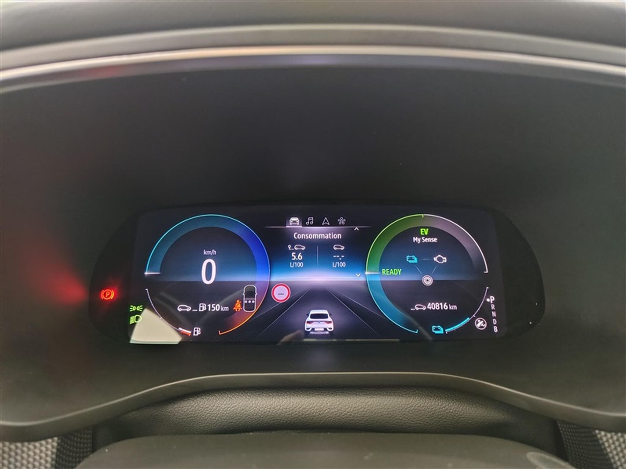 Renault Arkana 1.3 TCe MHEV TECHNO EDC (2024) - Foto 10