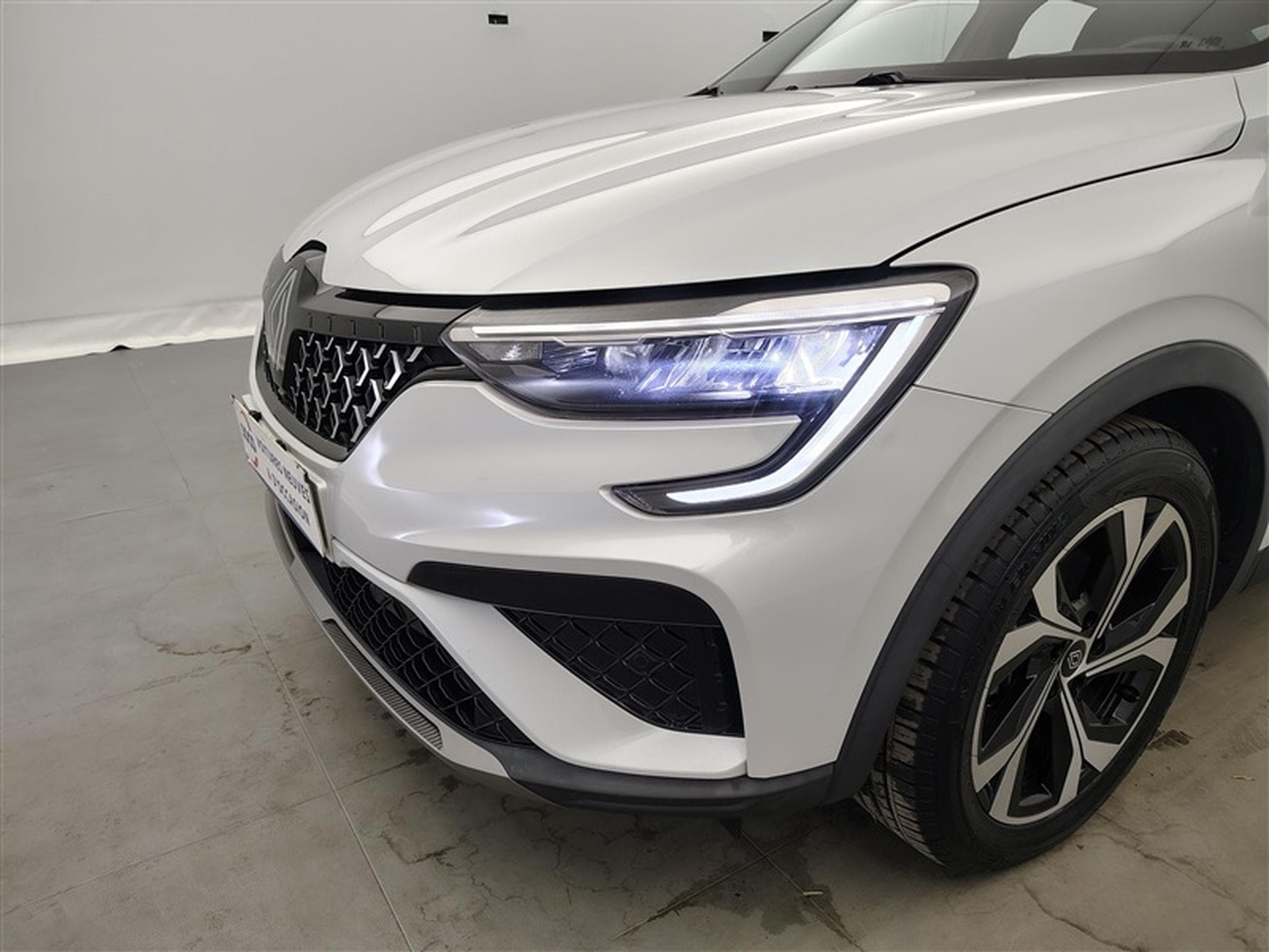 Renault Arkana 1.3 TCe MHEV TECHNO EDC (2024) - Foto 15