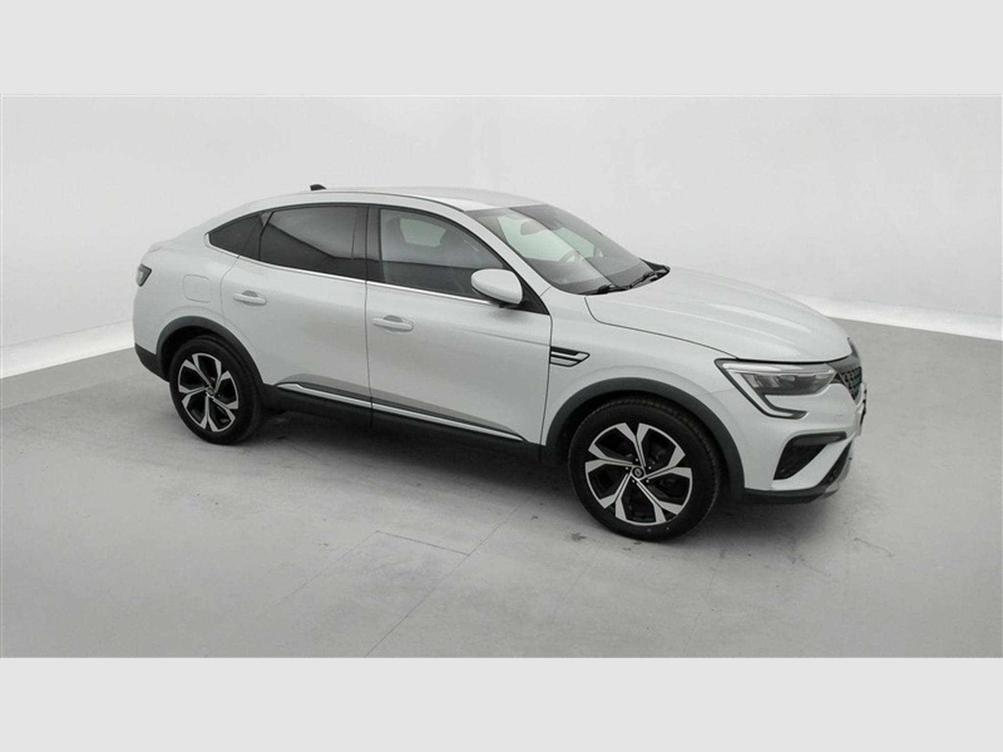 Renault Arkana 1.3 TCe MHEV TECHNO EDC (2024) - Foto 23