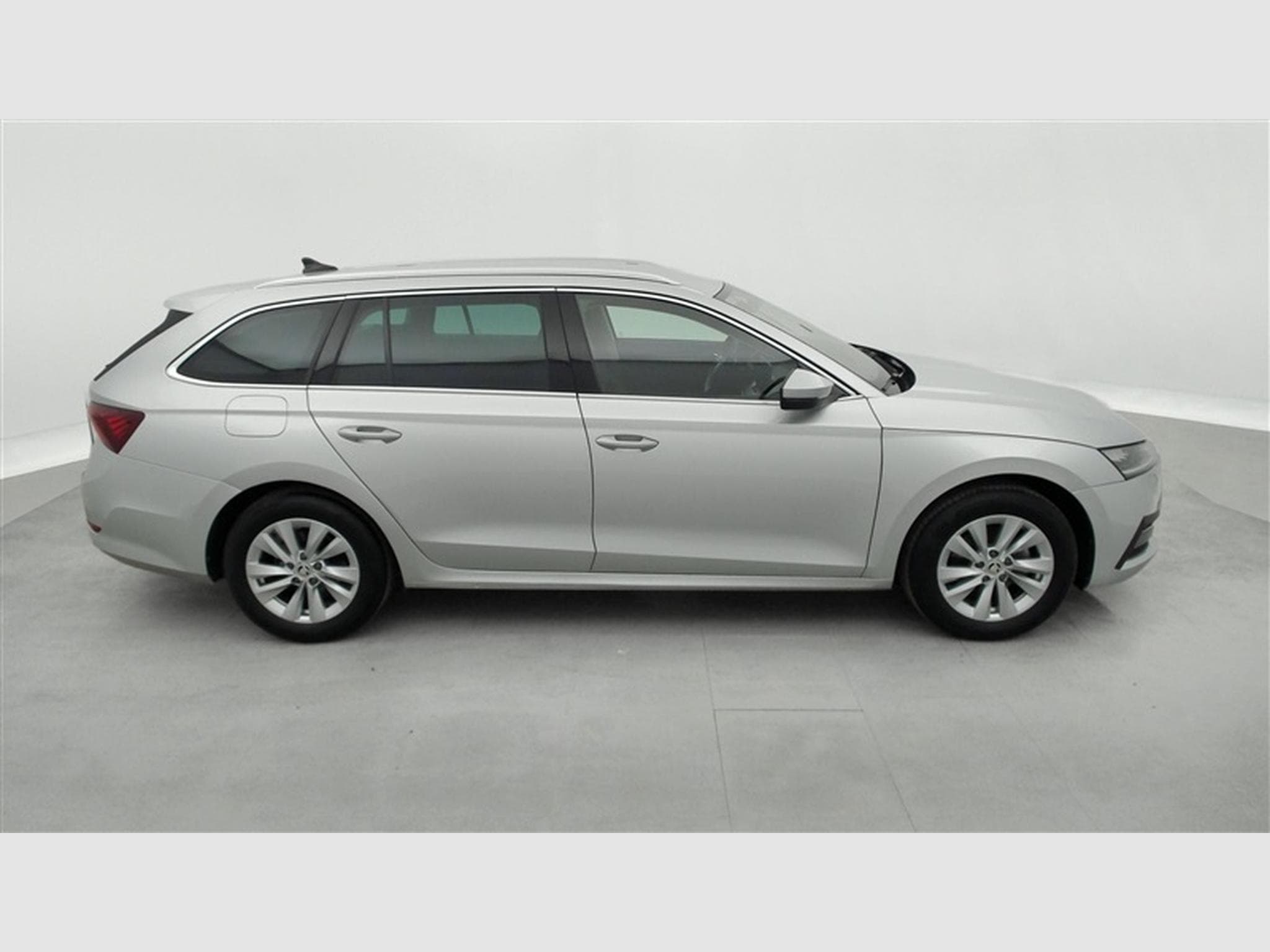 Skoda Octavia 1.0 TSI eTec MHE DSG  Navi/CarPlay/Led (2023) - Foto 24