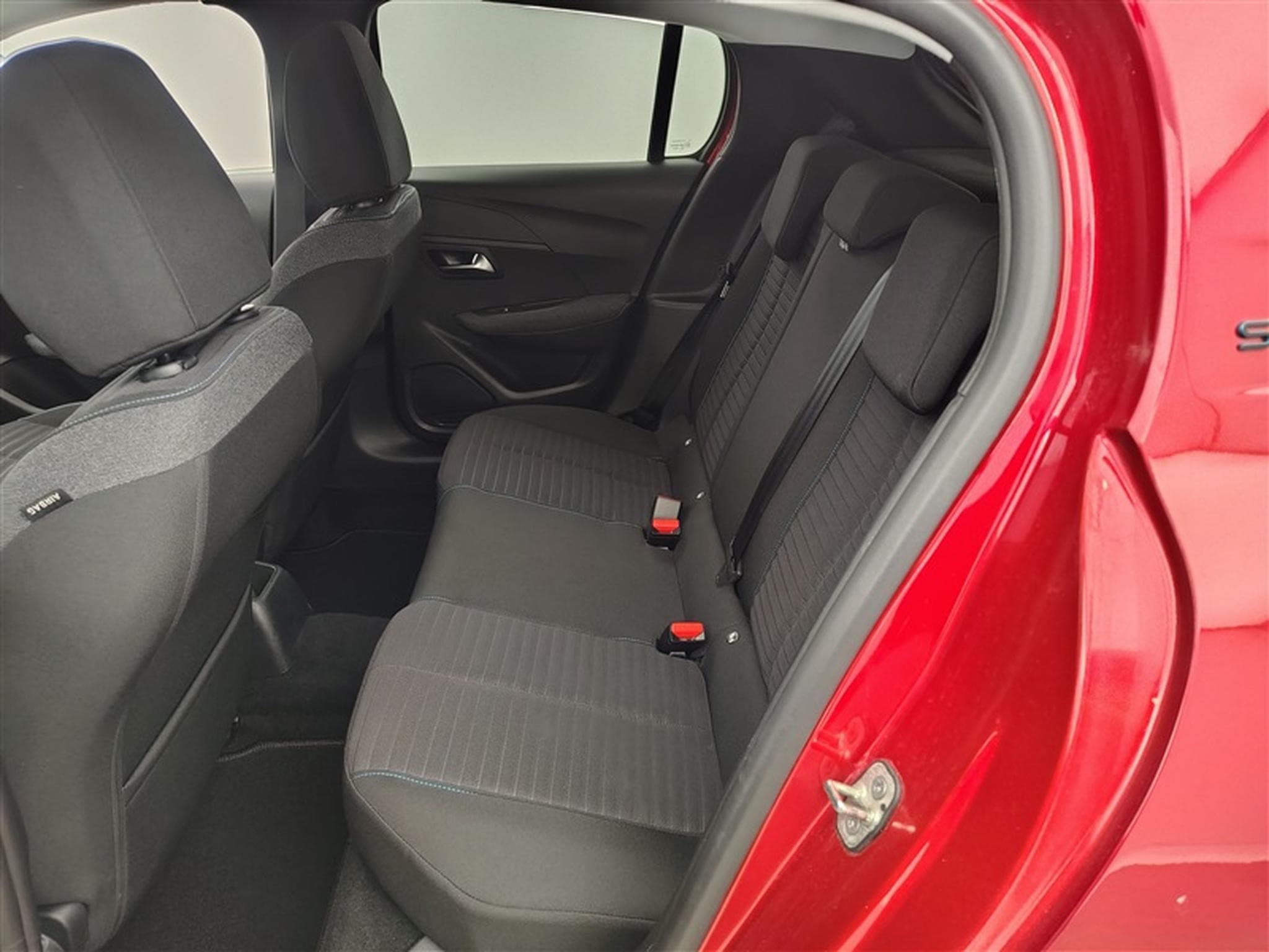 Peugeot 208 1.2i PureTech Style NAVI / CAMERA / FULL LED / CLIM (2023) - Foto 13