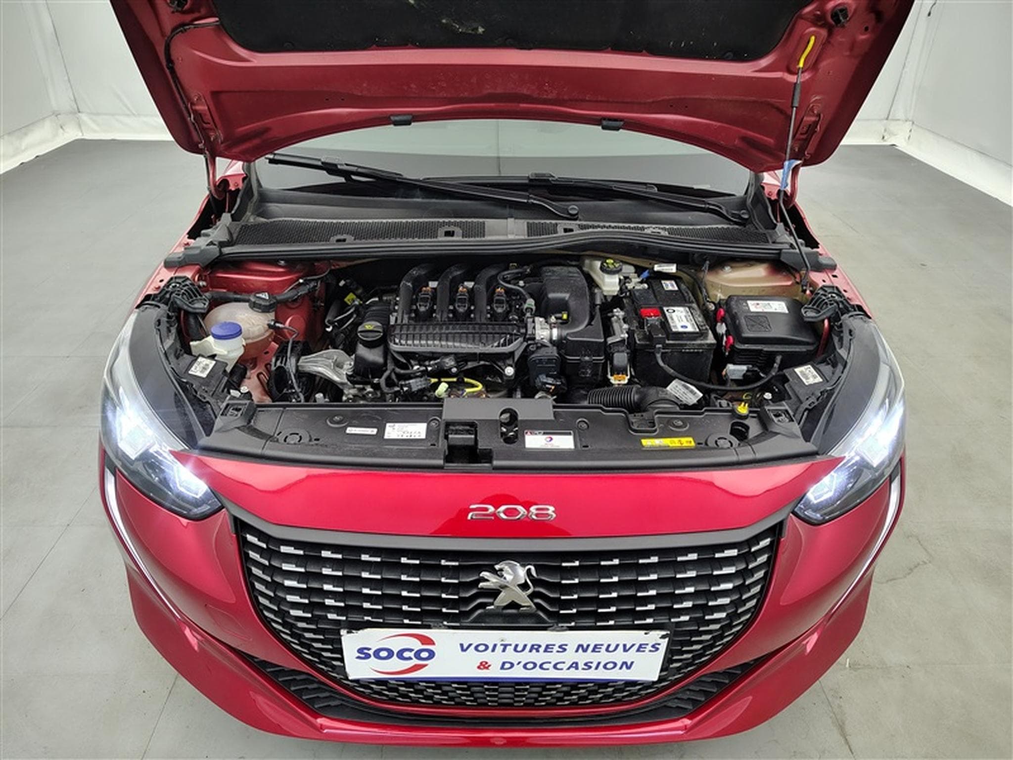 Peugeot 208 1.2i PureTech Style NAVI / CAMERA / FULL LED / CLIM (2023) - Foto 18