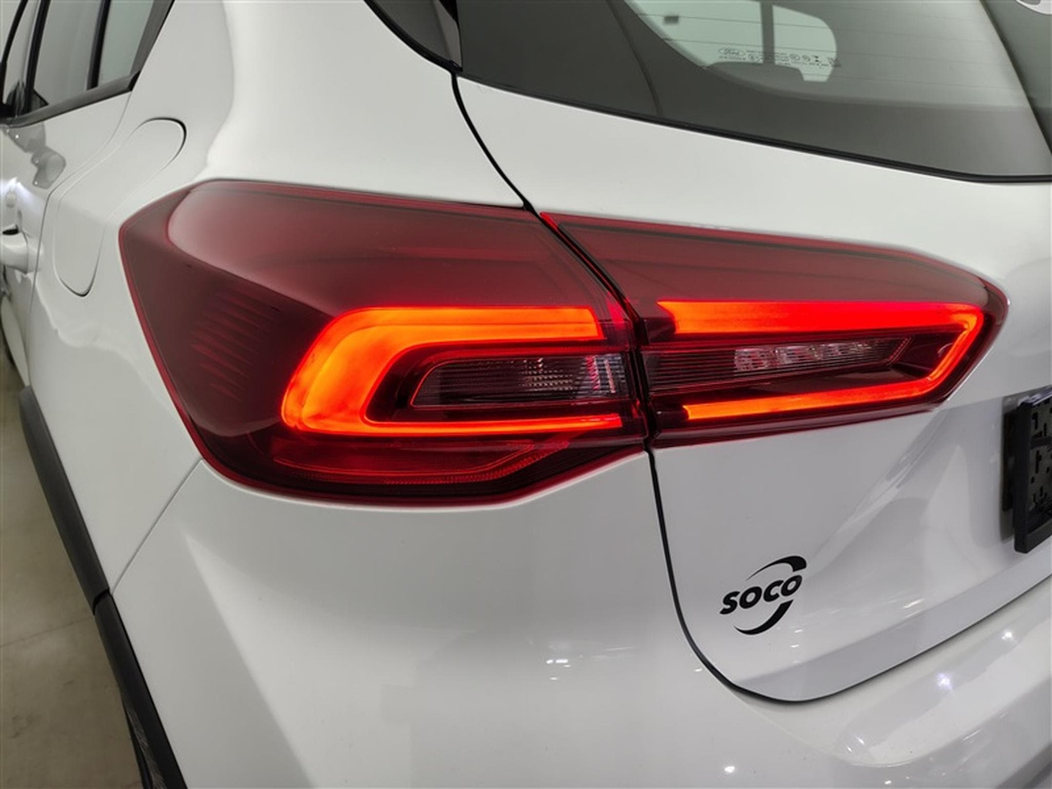Ford Focus 1.0 EcoBoost 125cv Powershift Active NAVI / FULL LED (2023) - Foto 16