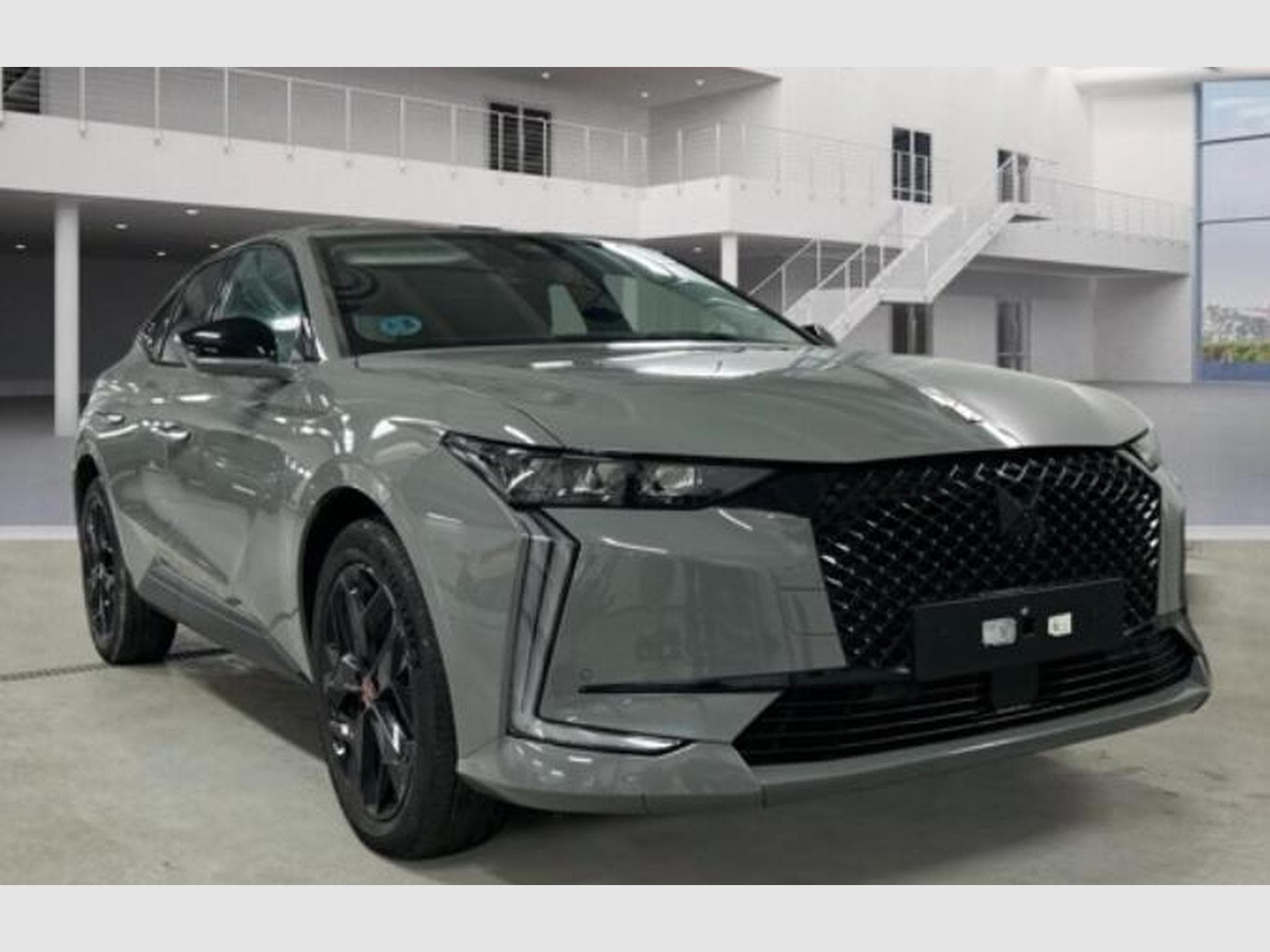 DS Automobiles DS4 PERFORMANCE LINE + 1.2 130cv Auto FULL (2024) - Photo 2