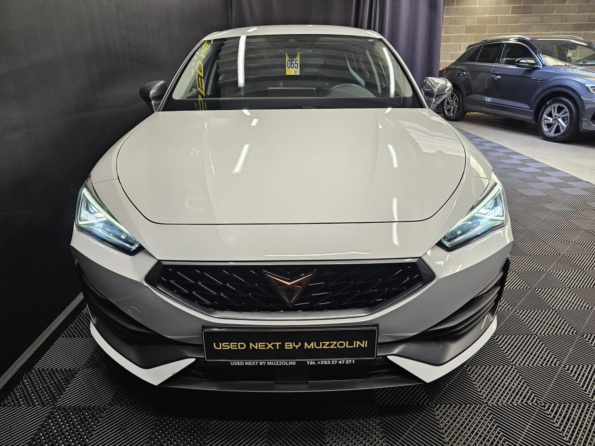 Cupra Leon 1.5 eTSI 110kW 7-speed automatic (2023) - Photo 3