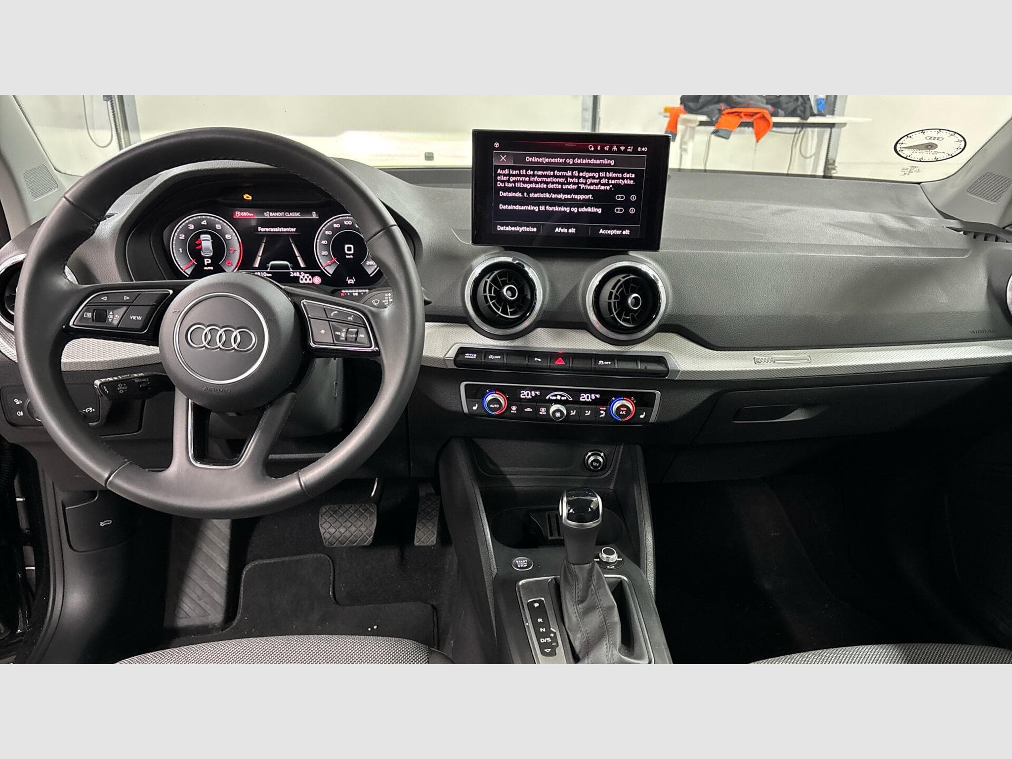 Audi Q2 35 TFSI 150cv S-line S-tronic (2026) - Foto 2