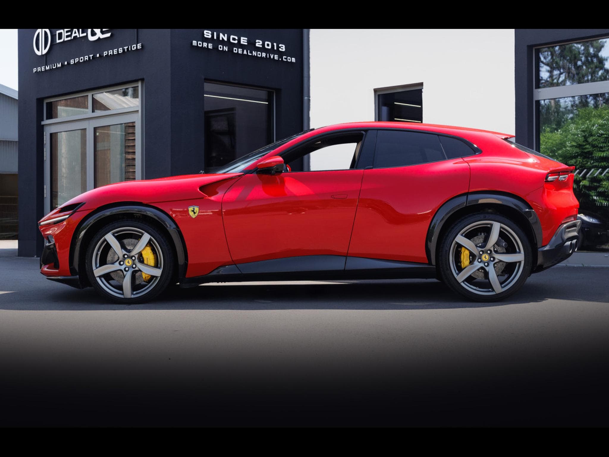Ferrari Purosangue 6.5 V12 725 CH - FULL CARBON EXT - ROSSO CORSA - NOVITEC EXH (2025) - Foto 2