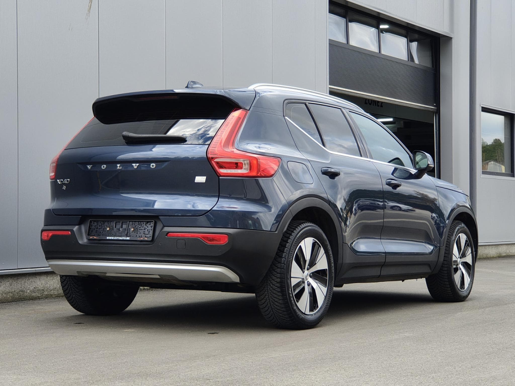 Volvo XC40 T4 RECHARGE PHEV CARPLAY GPS CAMERA SIEGES CHAUFF (2021) - Foto 25