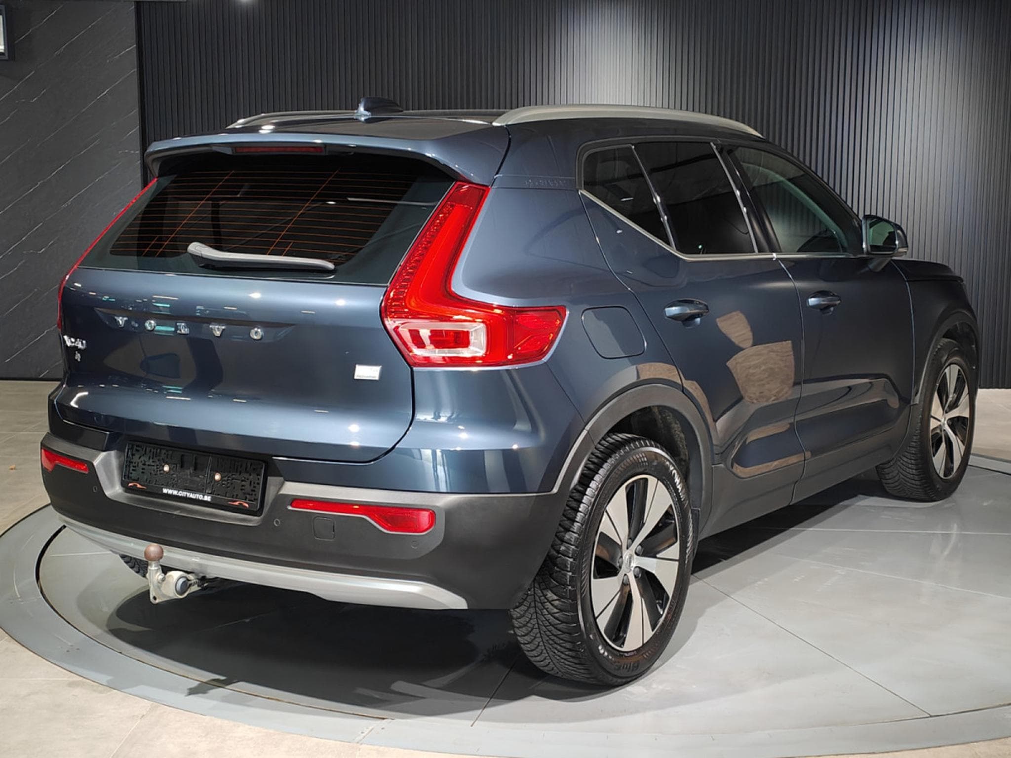 Volvo XC40 T4 RECHARGE PHEV CARPLAY GPS CAMERA SIEGES CHAUFF (2021) - Foto 3
