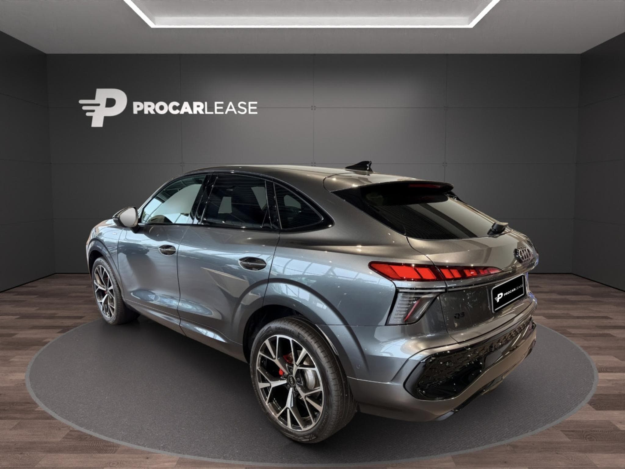Audi Q3 Q3 SPORTBACK TDI 110 kW S-line MY26 /ACC/20°/360/ (2026) - Photo 2