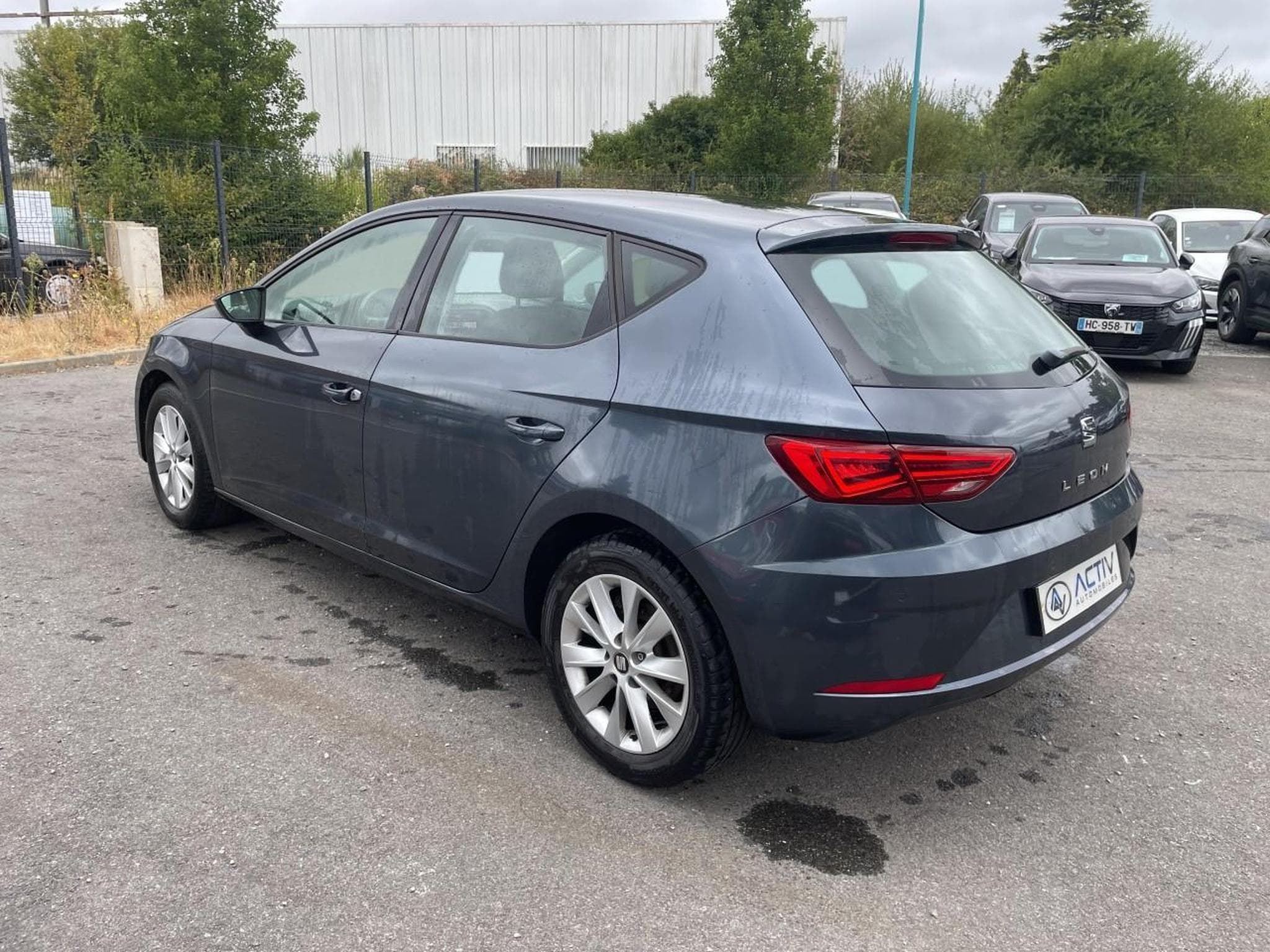 Seat Leon 1.5 TGI 130 STYLE BUSINESS DSG7 (2021) - Foto 7