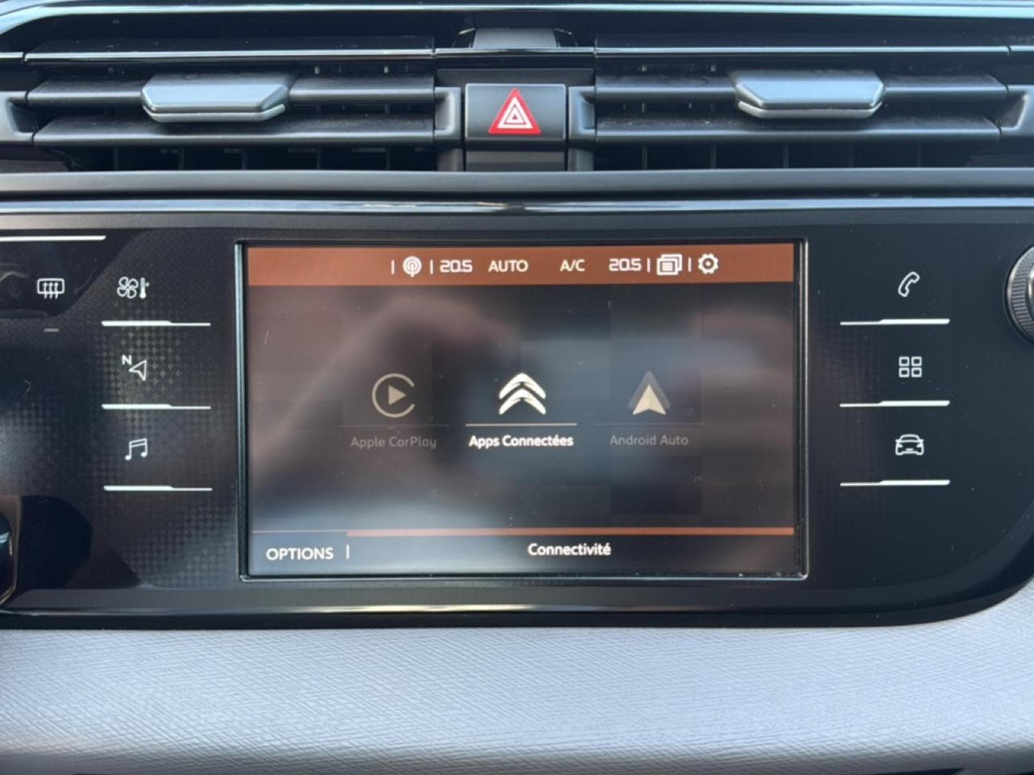 Citroen GRAND C4 SPACETOURER PURETECH 130 FEEL EAT8 (2021) - Foto 13