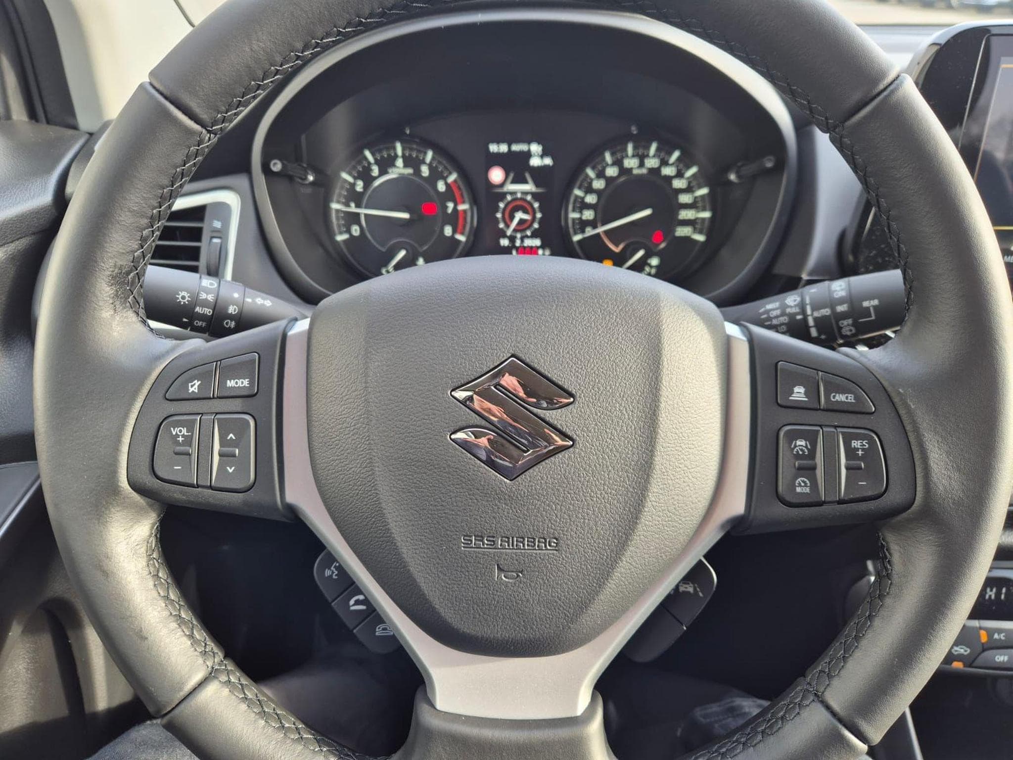 Suzuki S-Cross Comfort+ (2026) - Foto 15