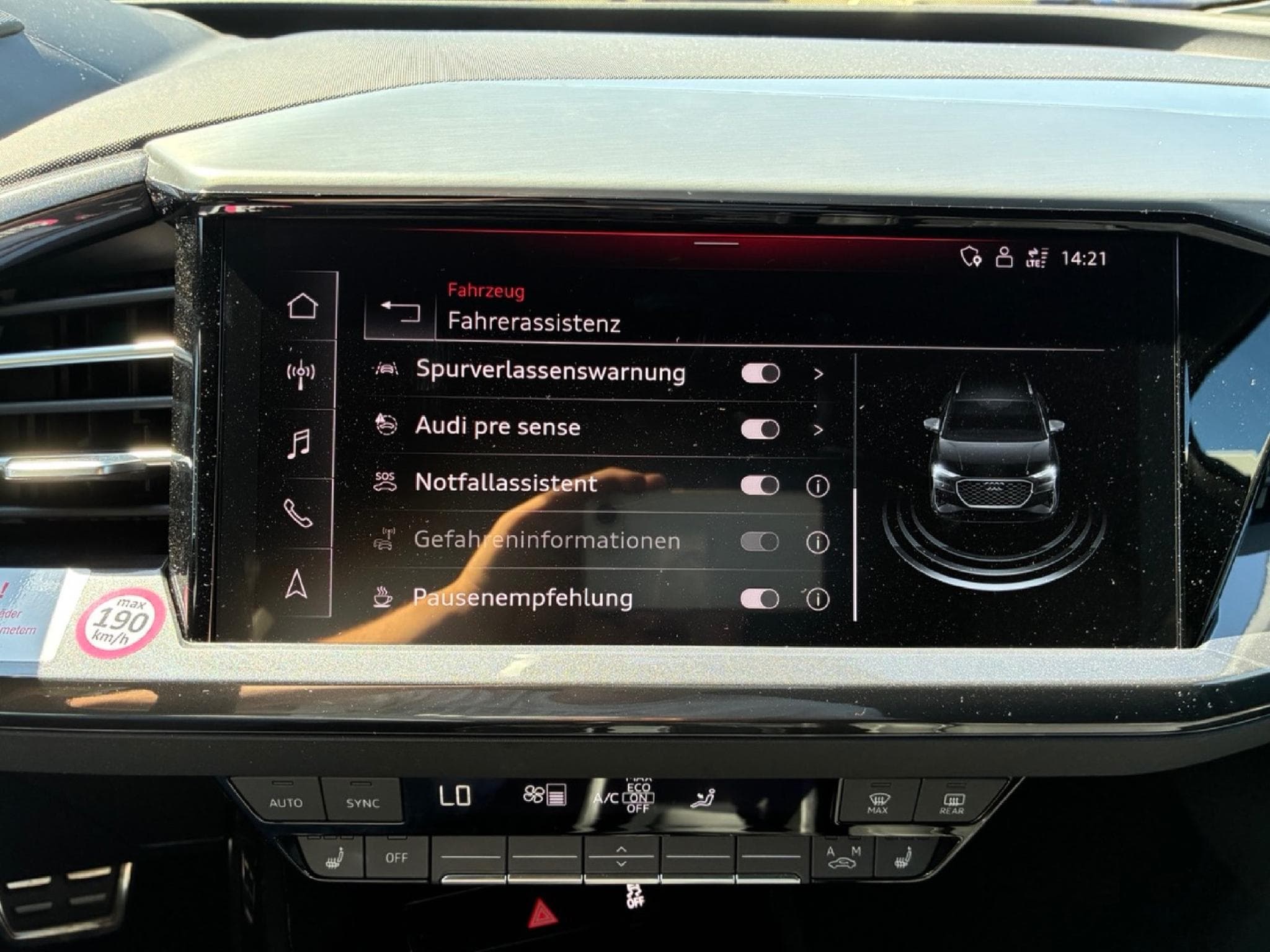 Audi Q4 e-tron Q4 40 e-tron basis SOH 98 % (2022) - Foto 14