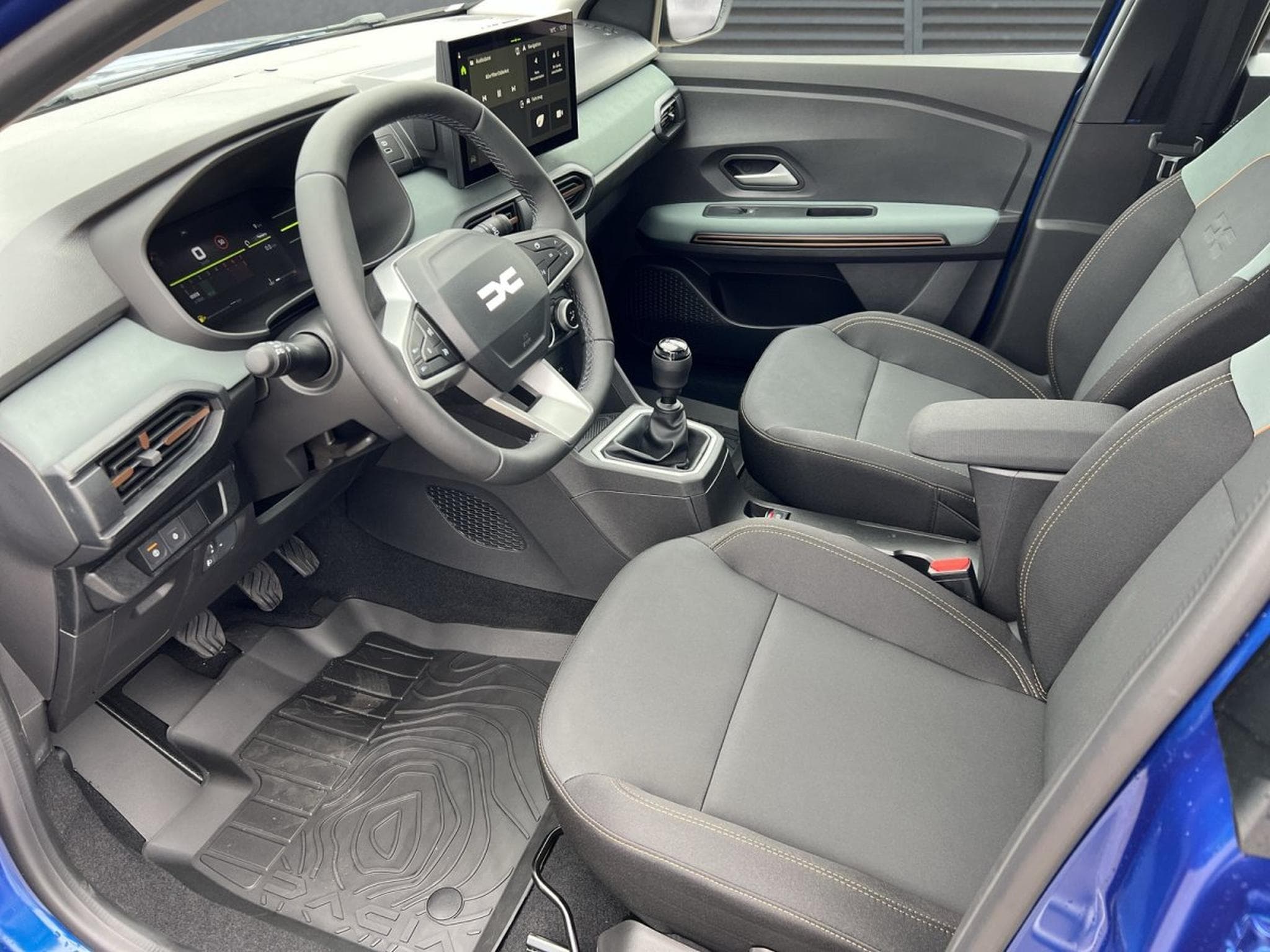 Dacia Sandero Extreme (2026) - Foto 4