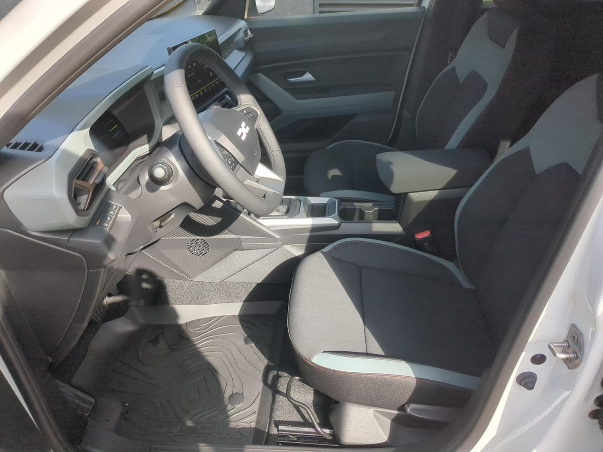 Dacia Duster Extreme (2026) - Photo 4